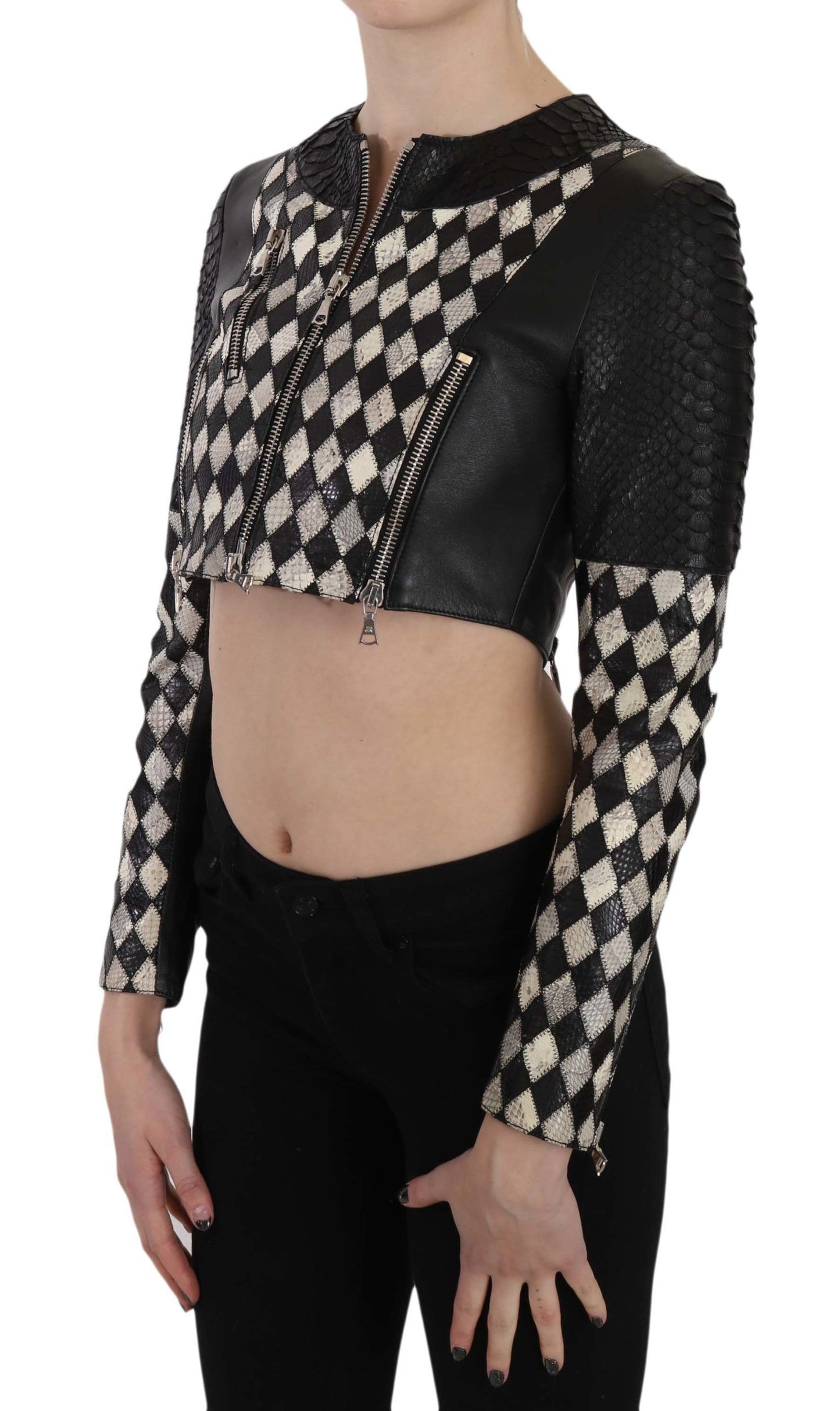 Veste courte en cuir d'inspiration motard chic de John Richmond