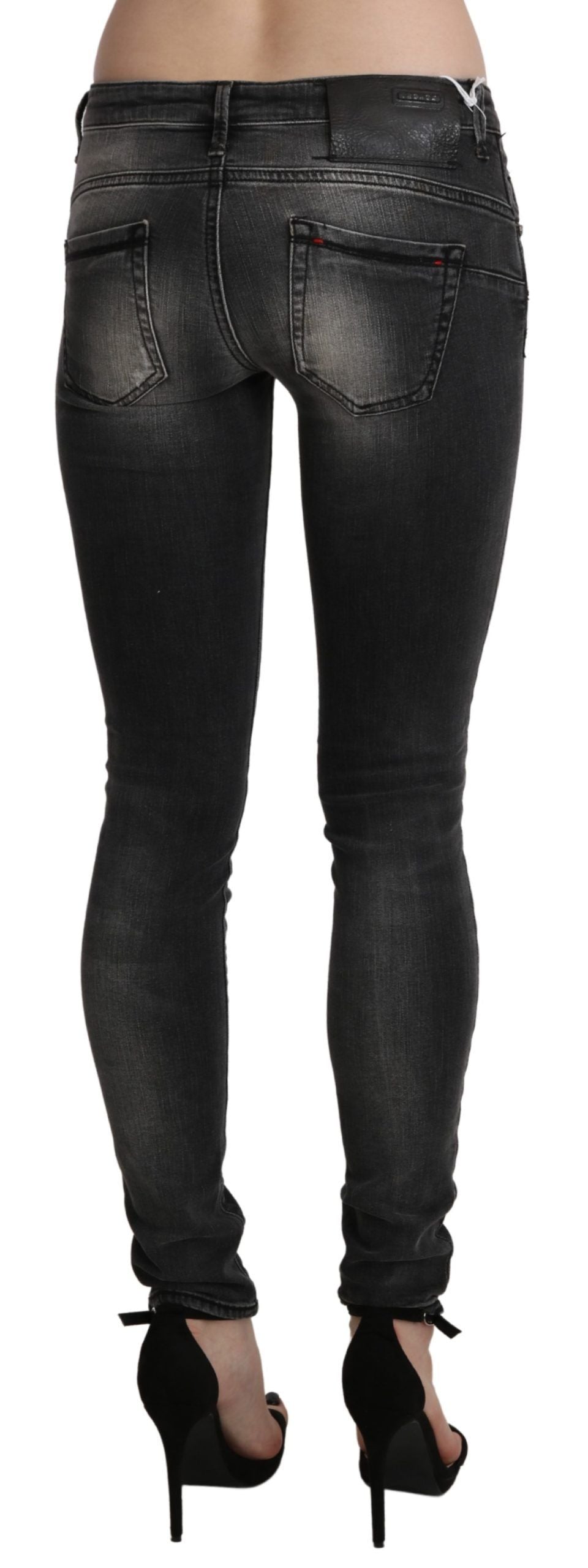 Huit jeans skinny taille basse élégants en délavage noir