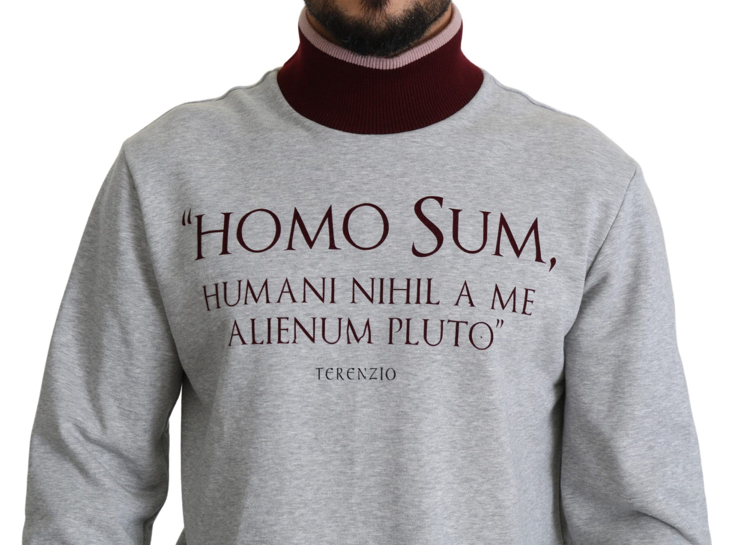 Pull élégant à col roulé gris Dolce & Gabbana avec motif latin