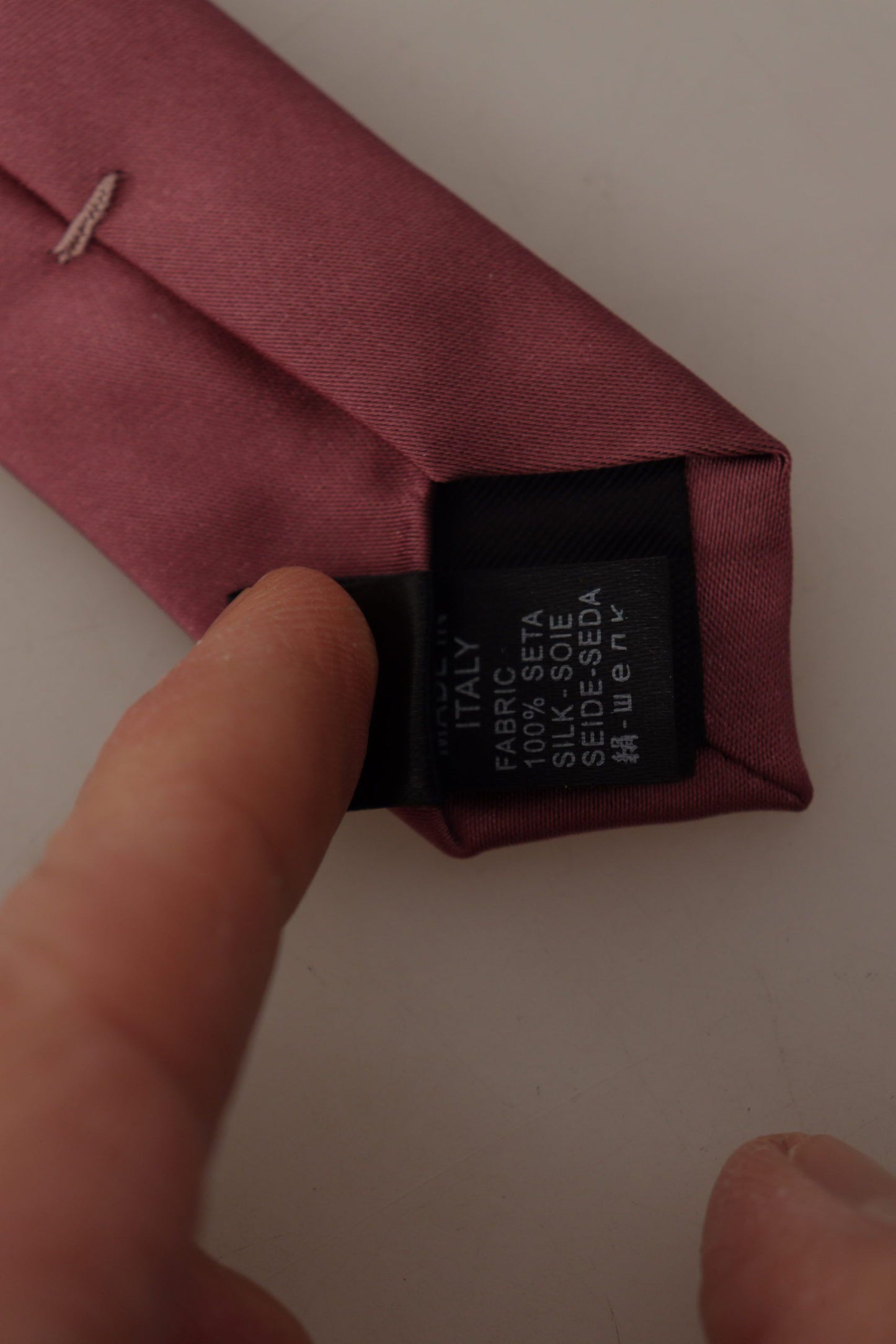 Dolce & Gabbana Élégant nœud papillon en soie rose