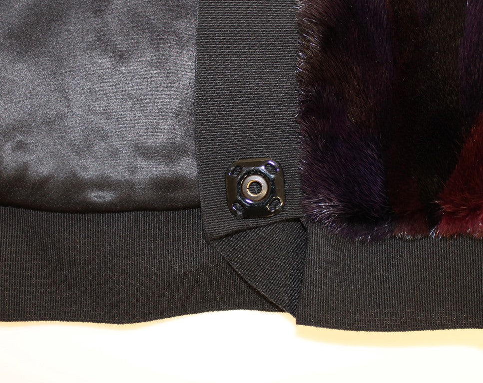 Dolce & Gabbana - Écharpe en fourrure de vison violette exquise