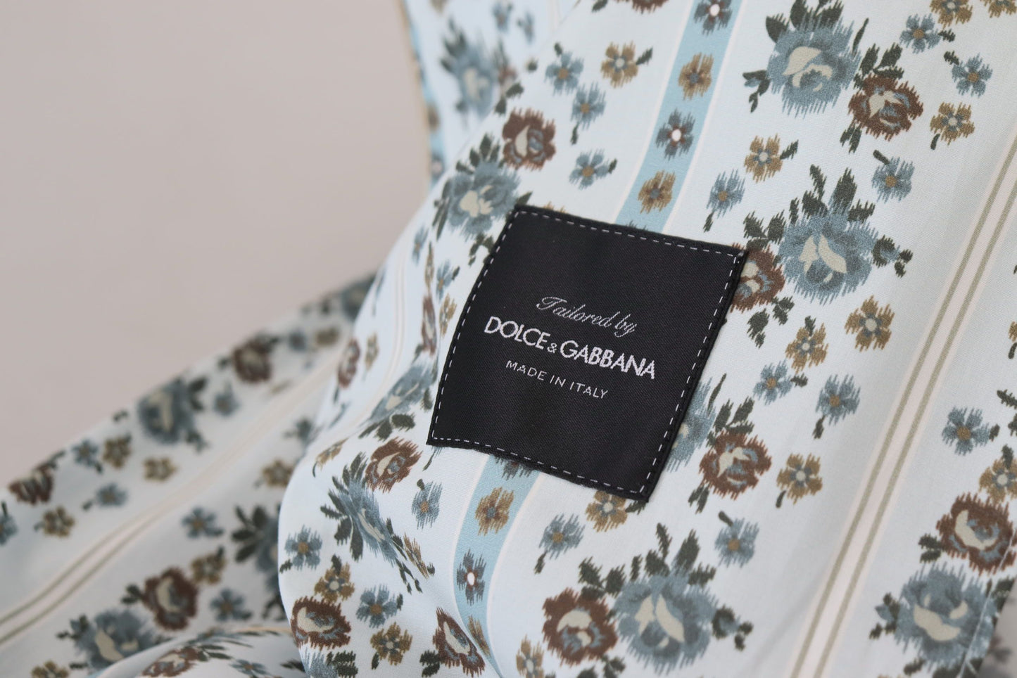 Robe-veste élégante en coton à fleurs Dolce & Gabbana