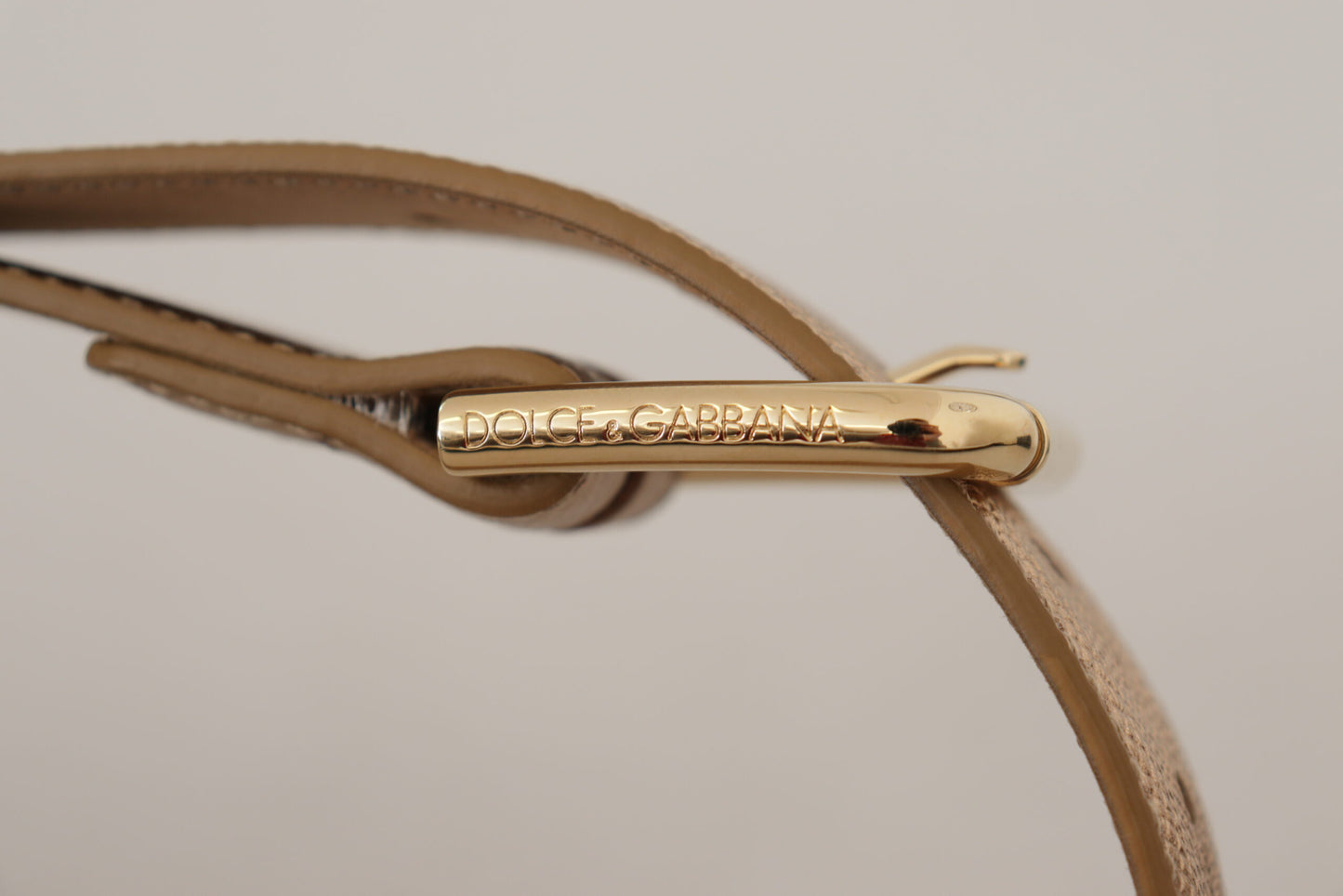Ceinture en cuir rose doré Dolce & Gabbana Chic avec boucle logo