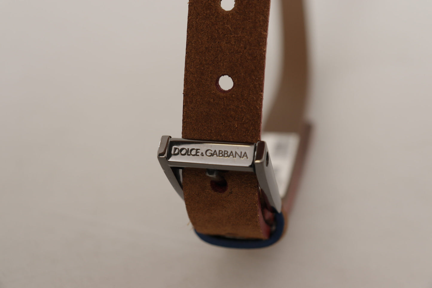 Ceinture en daim chic Dolce & Gabbana avec boucle gravée du logo