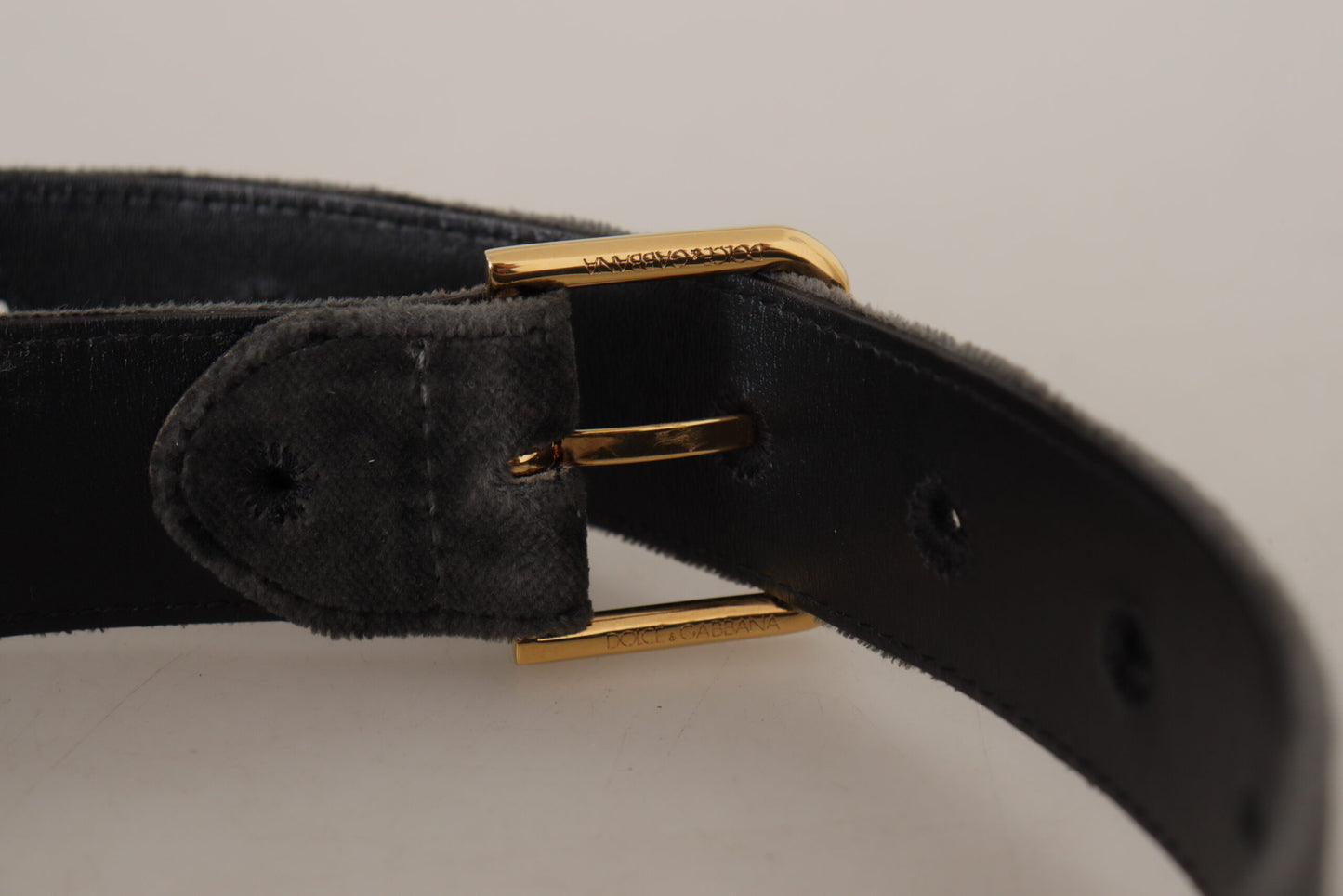 Ceinture élégante en velours Dolce & Gabbana avec boucle gravée
