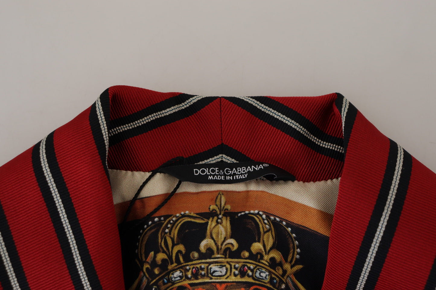 Robe longue élégante à rayures rouges Dolce & Gabbana, vêtements de luxe