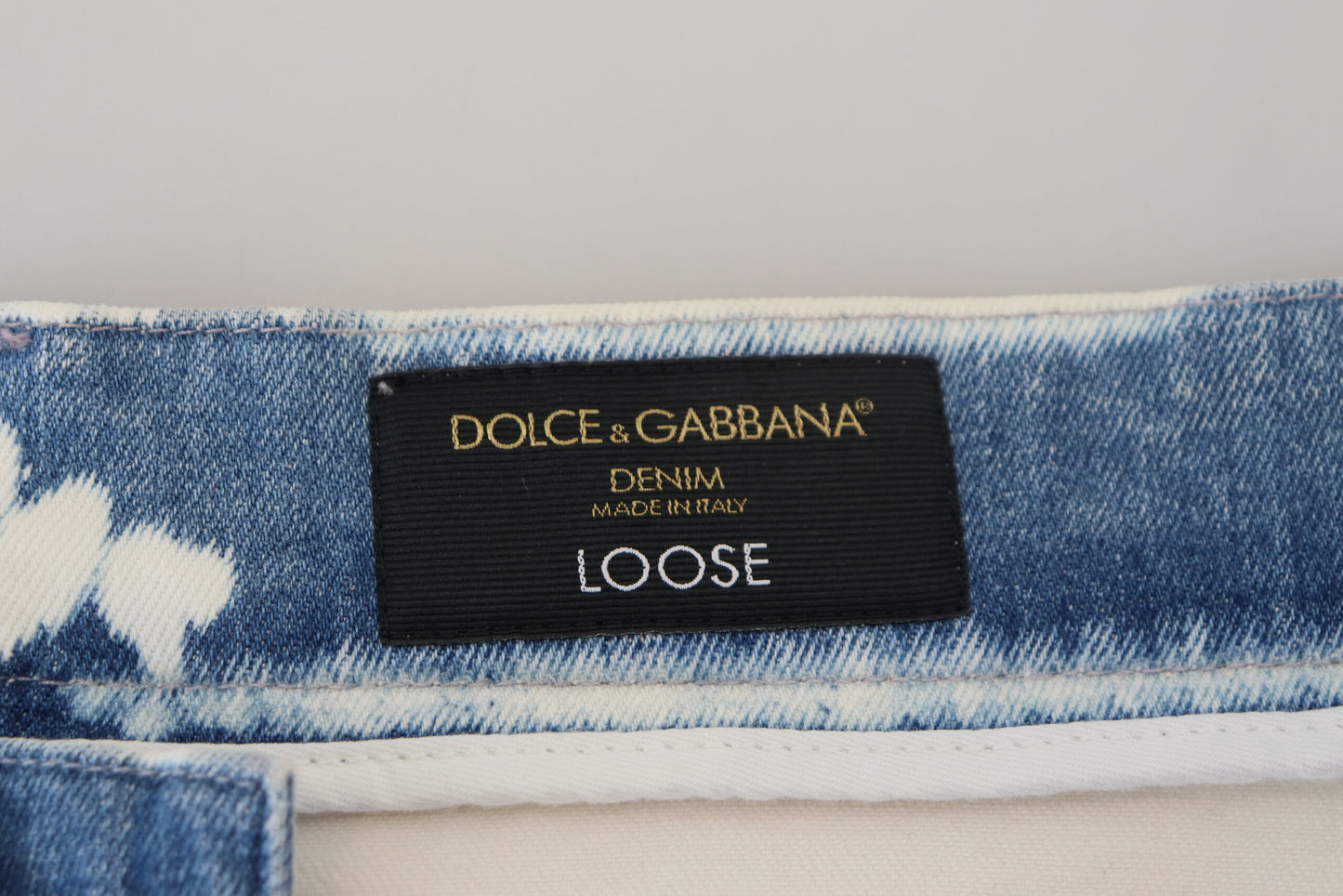 Pantalon en denim ample élégant Dolce & Gabbana avec imprimé unique