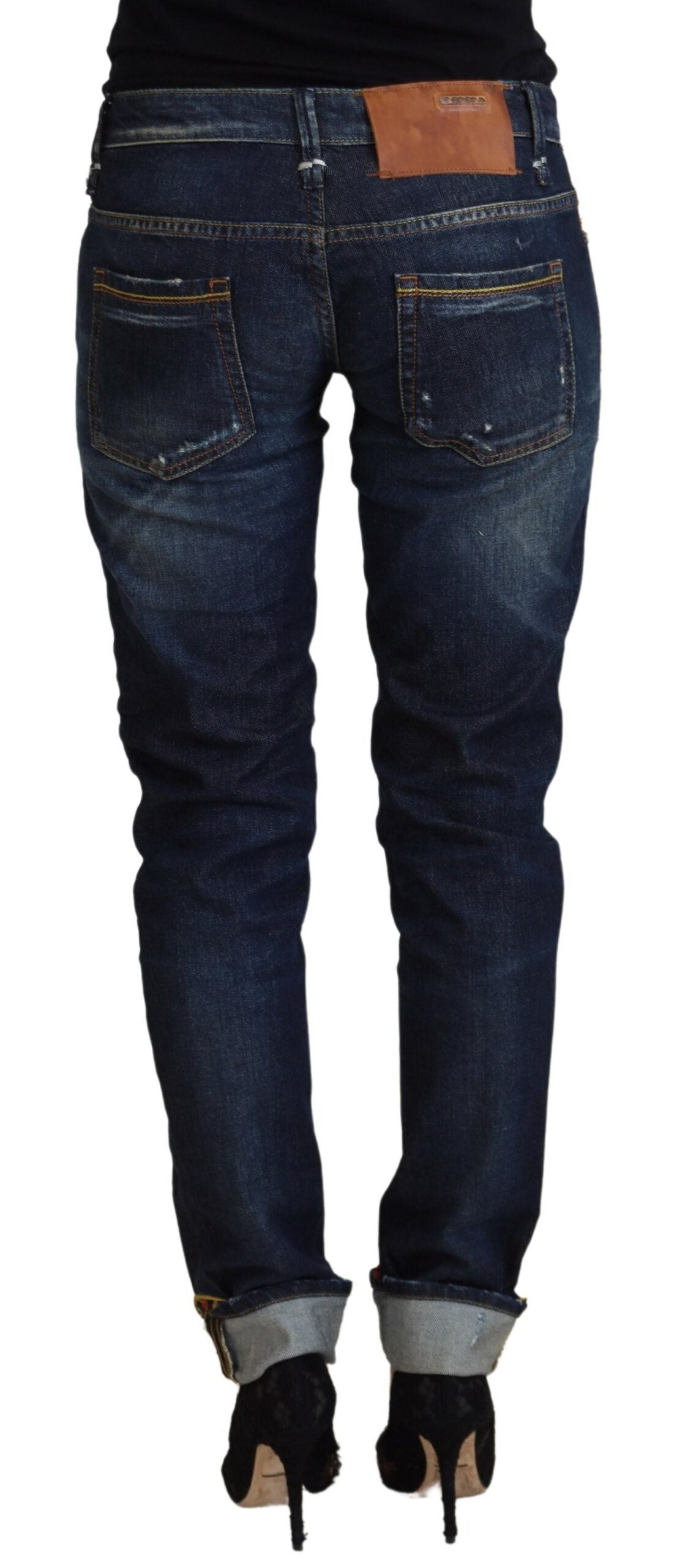 Huit pantalons en denim taille basse élégants et slim