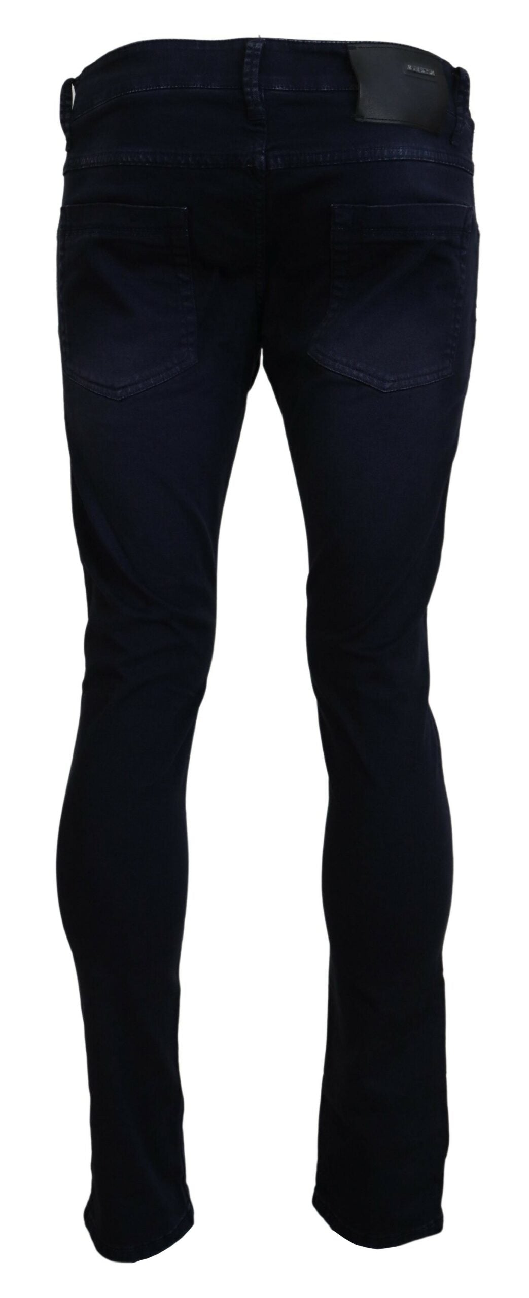 Huit jeans fuselés sophistiqués