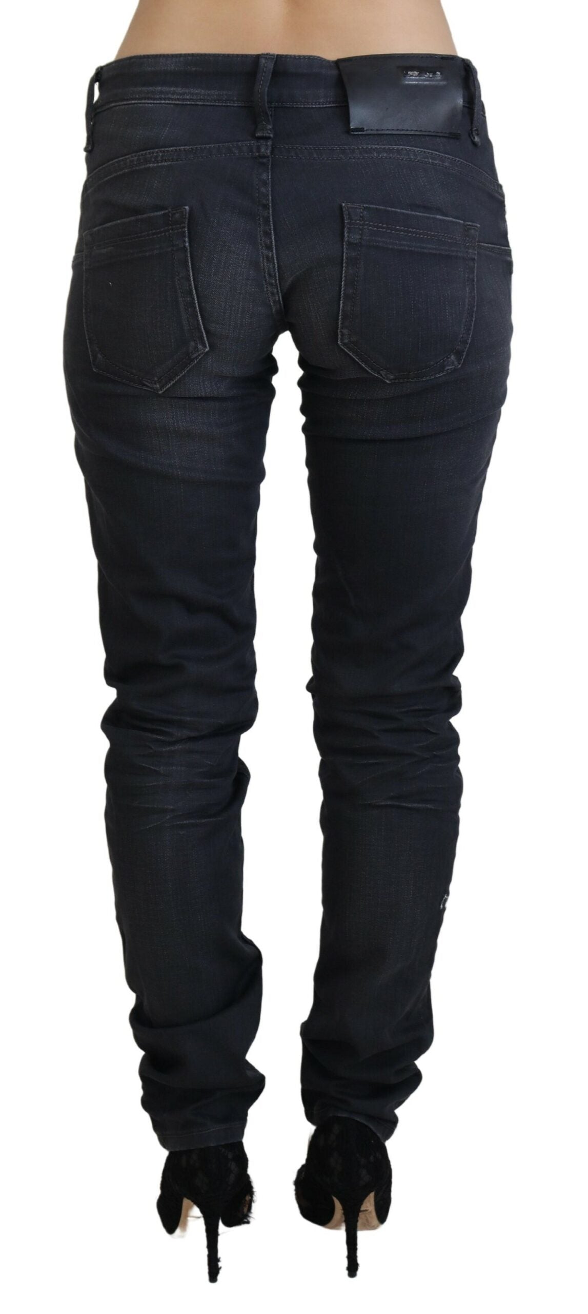 Huit jeans slim délavés noirs élégants