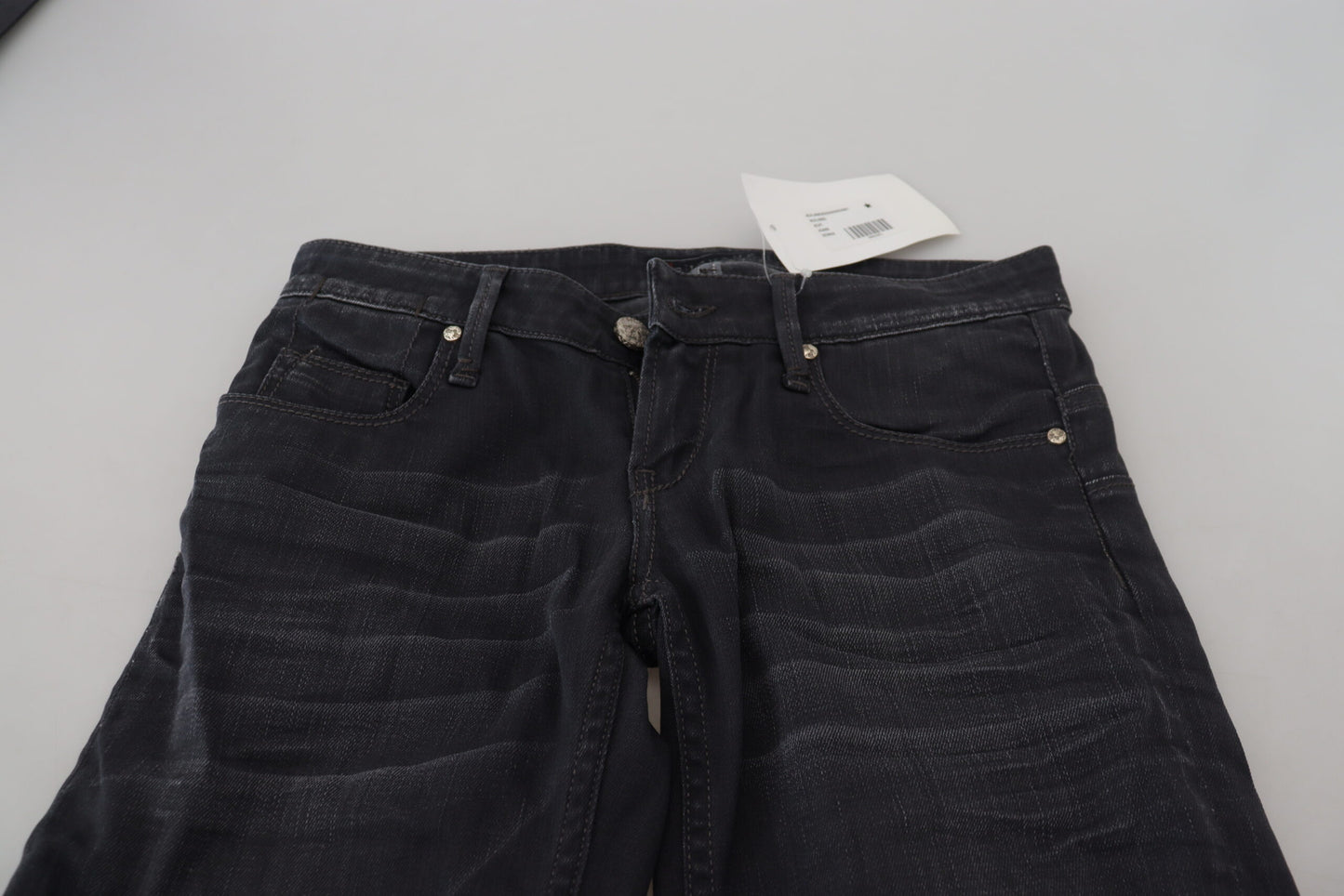 Huit jeans slim délavés noirs élégants