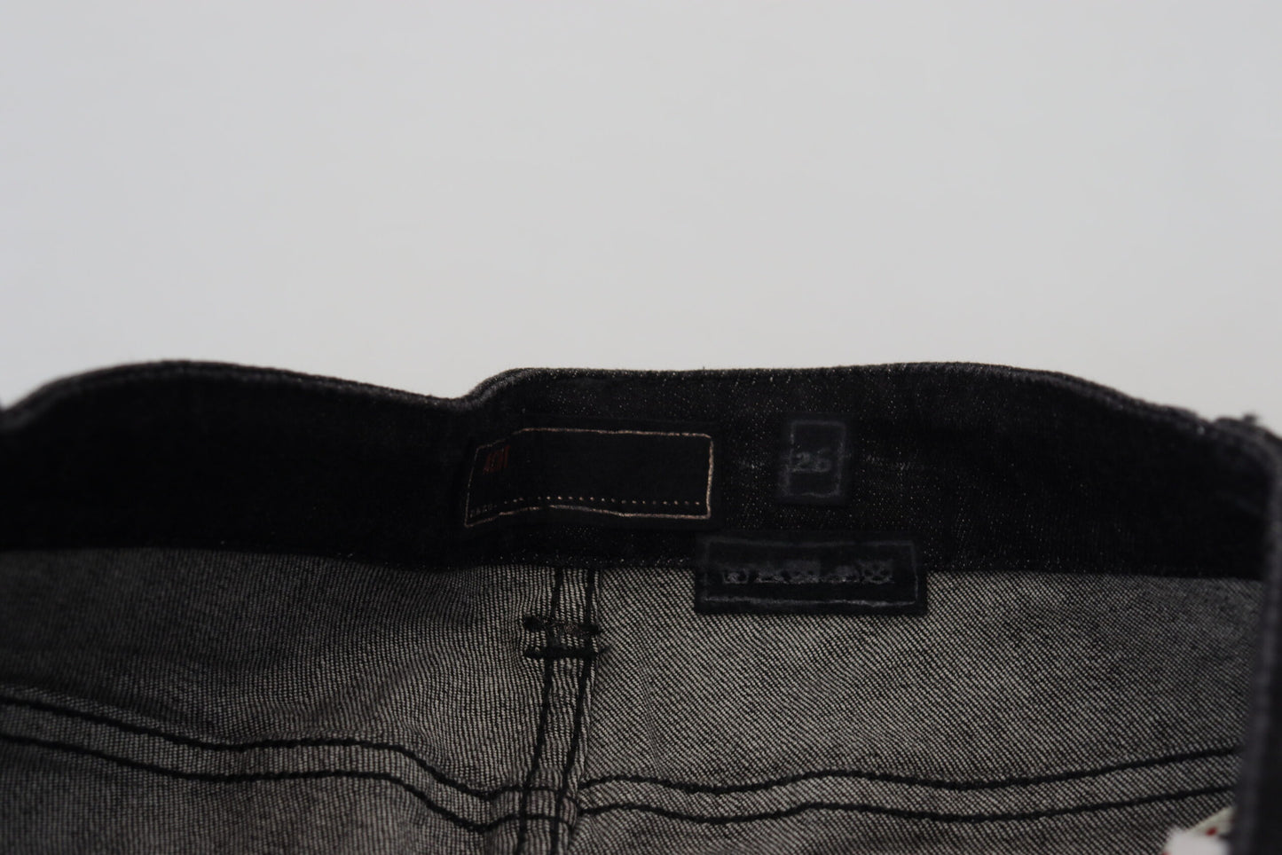 Huit jeans slim en coton noir élégant