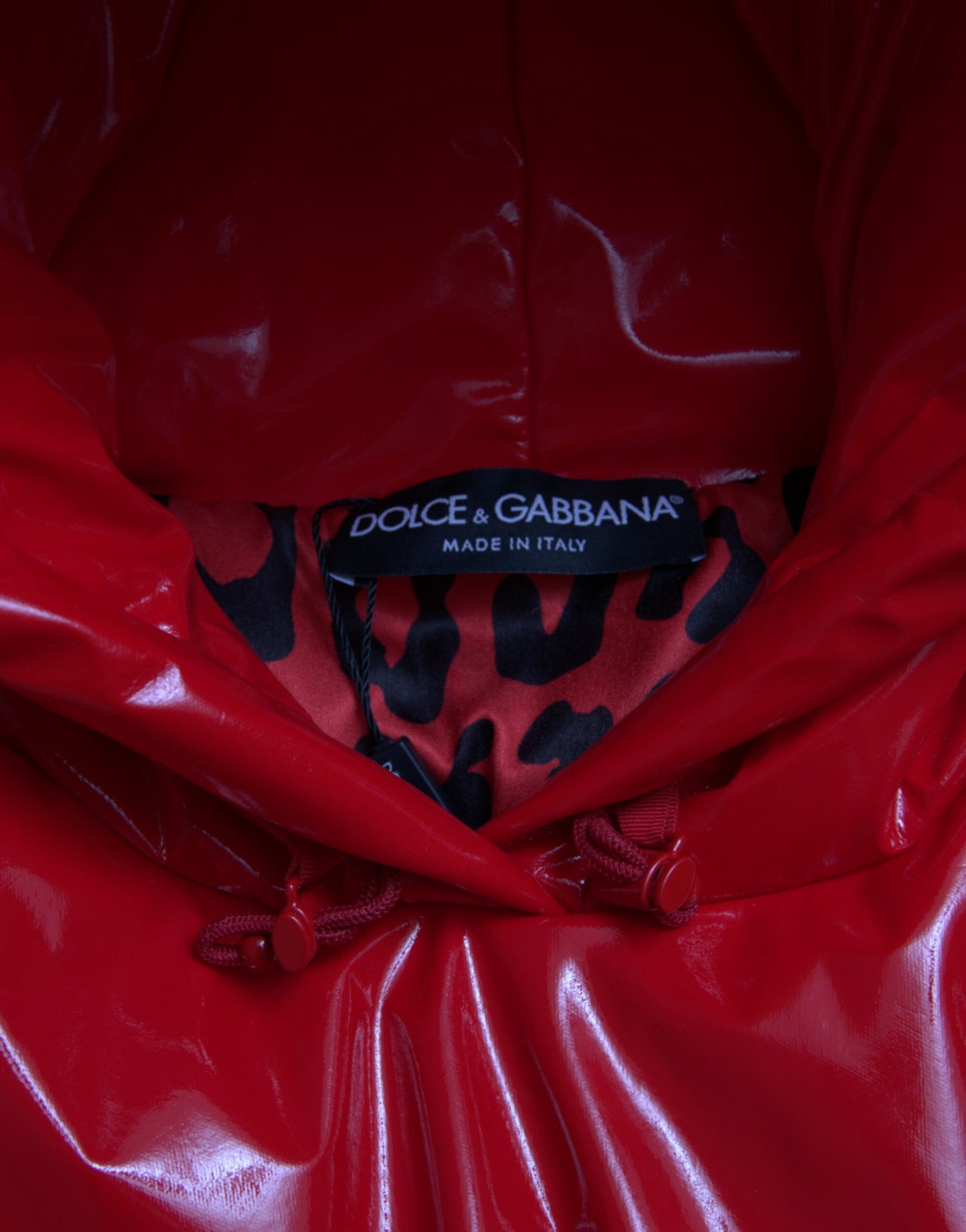 Veste courte rouge brillante chic Dolce & Gabbana