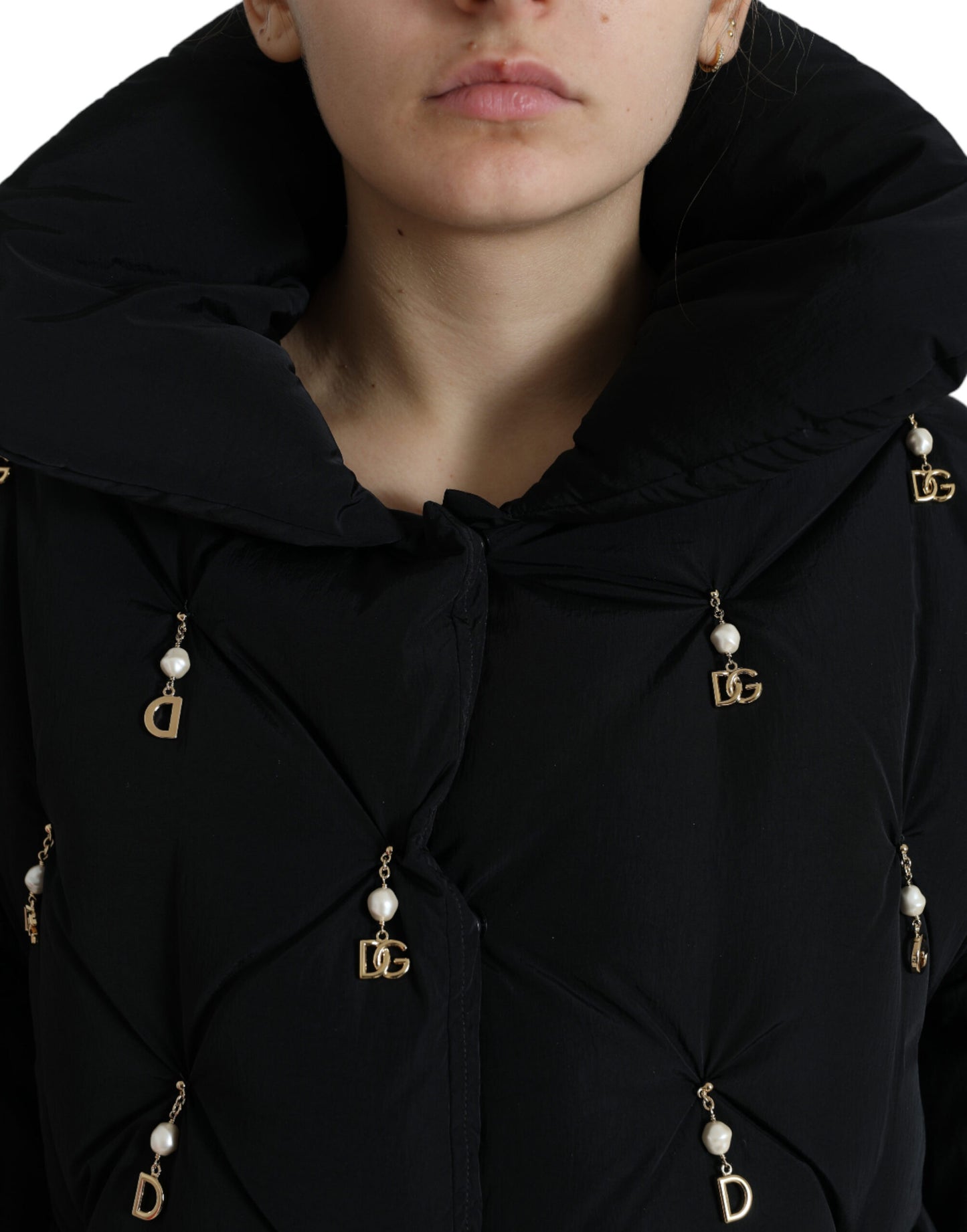 Veste matelassée élégante Dolce & Gabbana ornée de perles