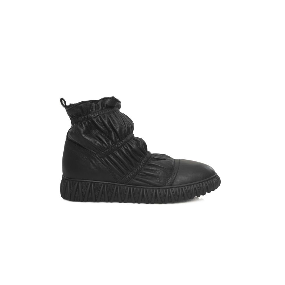Bottes Cerruti 1881 en cuir noir pour femme