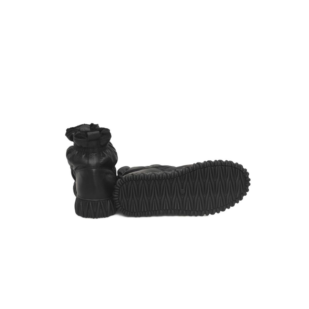 Bottes Cerruti 1881 en cuir noir pour femme