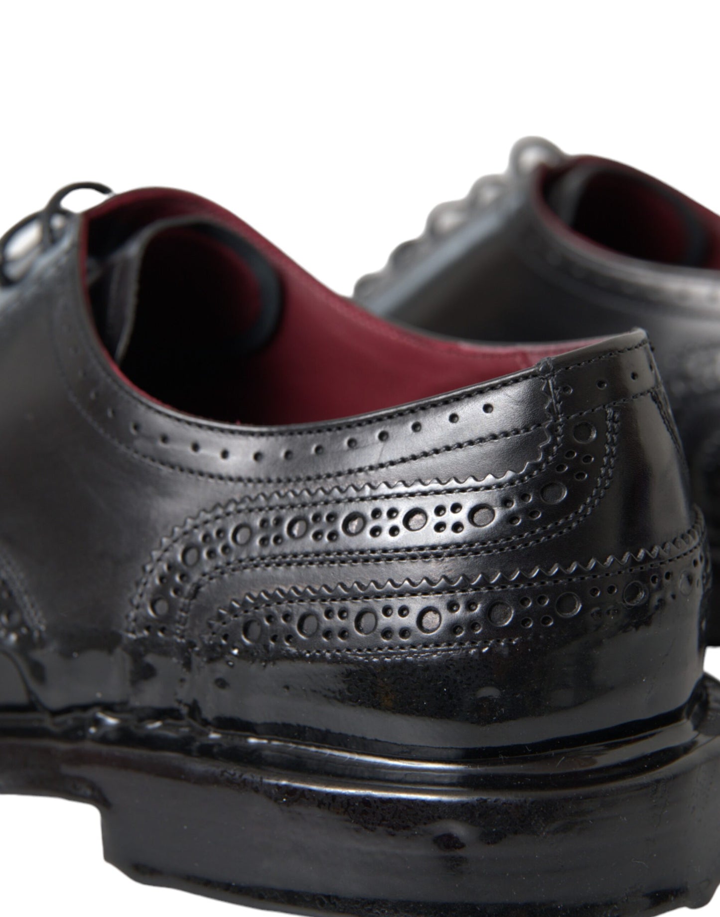 Chaussures habillées à bout golf en cuir noir Dolce & Gabbana pour homme