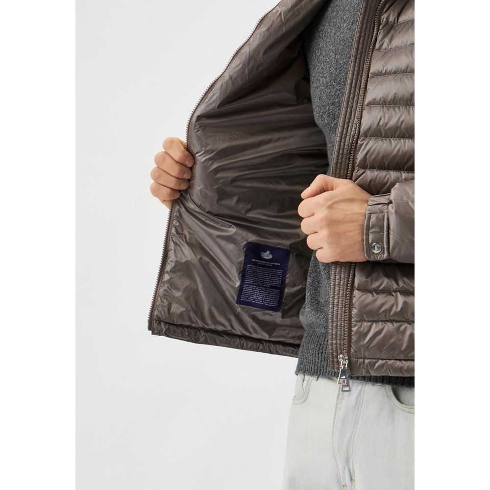 Ajouter une veste en polyamide grise