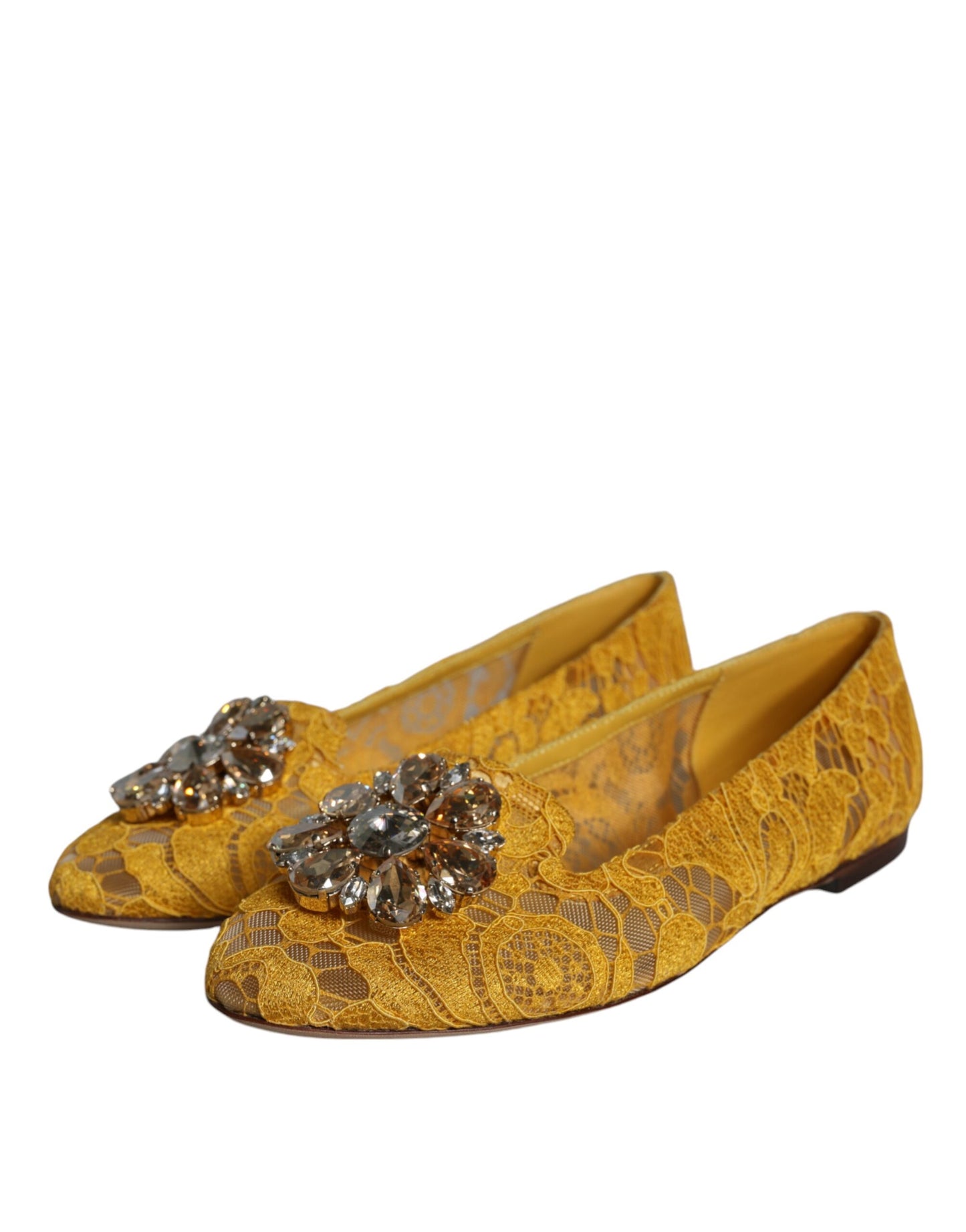 Ballerines mocassins Dolce & Gabbana en dentelle et cristaux moutarde