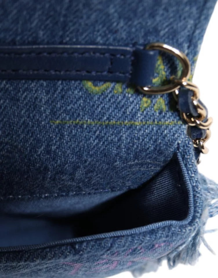 Sac à bandoulière Chanel Denim Mood Flap à micro logo imprimé à franges