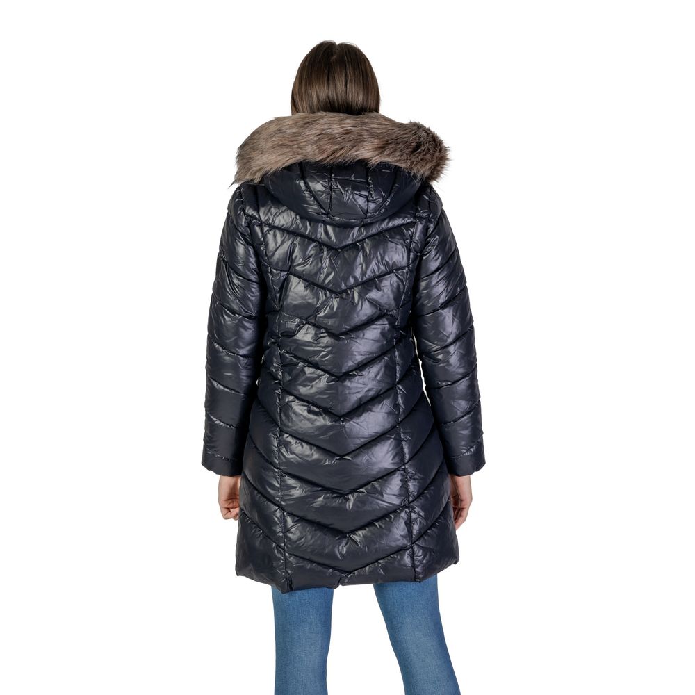 Vestes et manteaux en polyamide noir uniquement