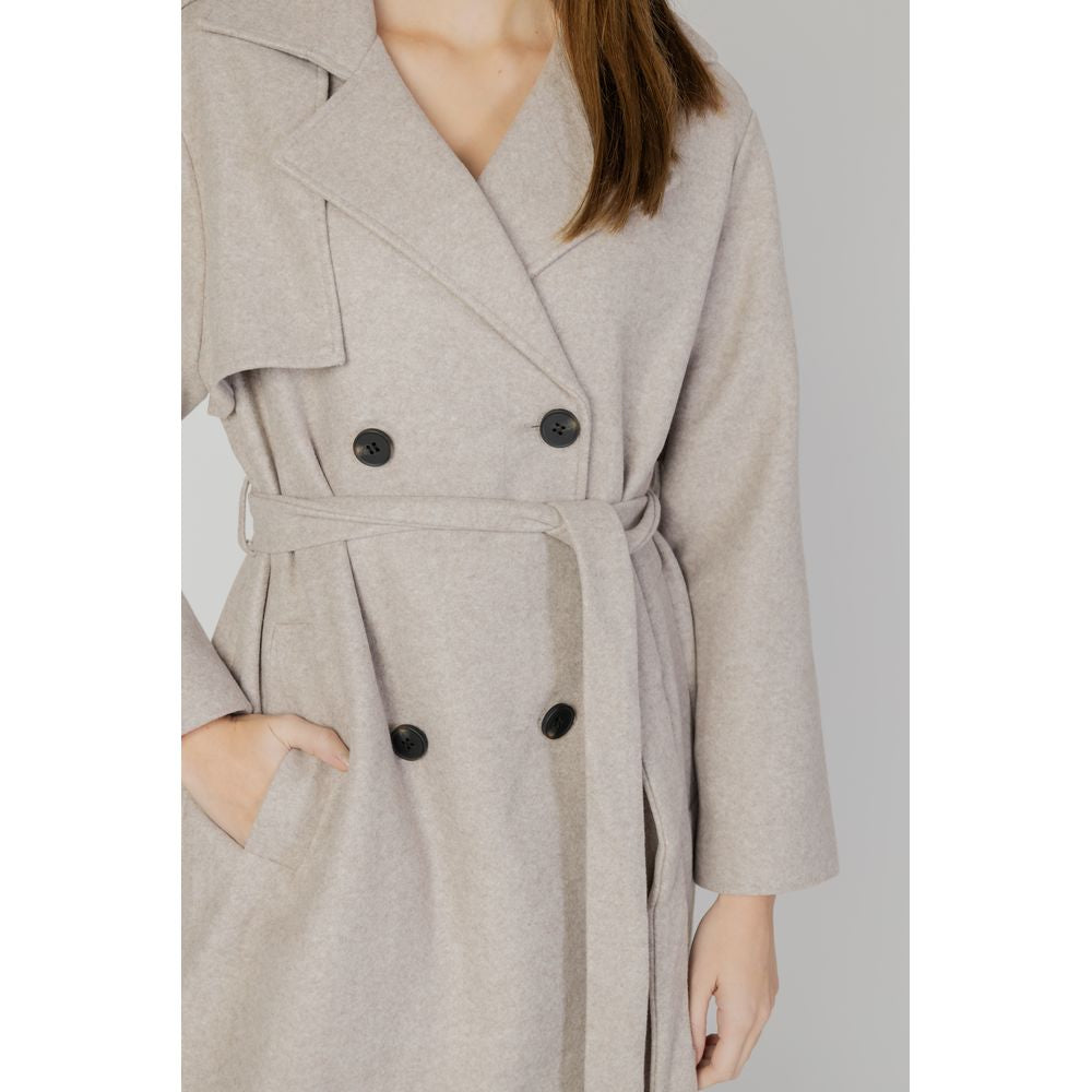 Manteau en polyester beige uniquement