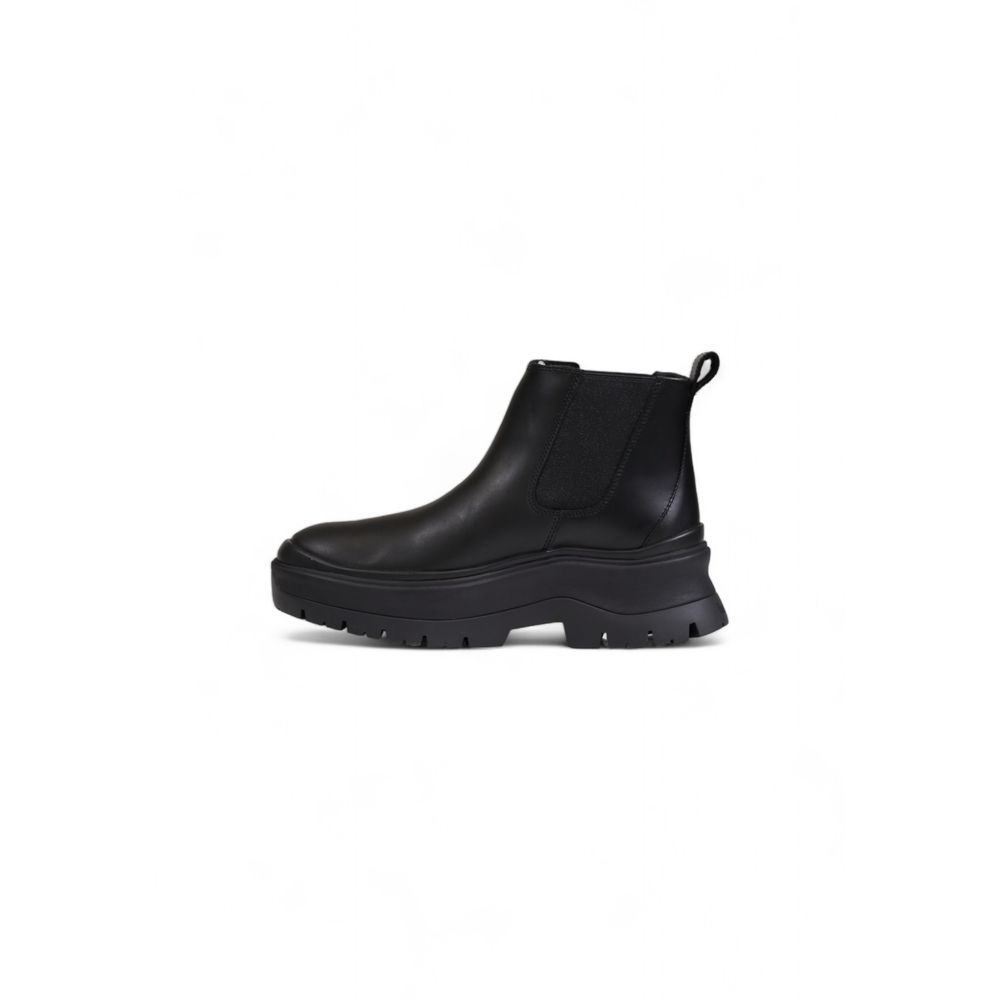 Timberland Black Leather Ankle by Timberland