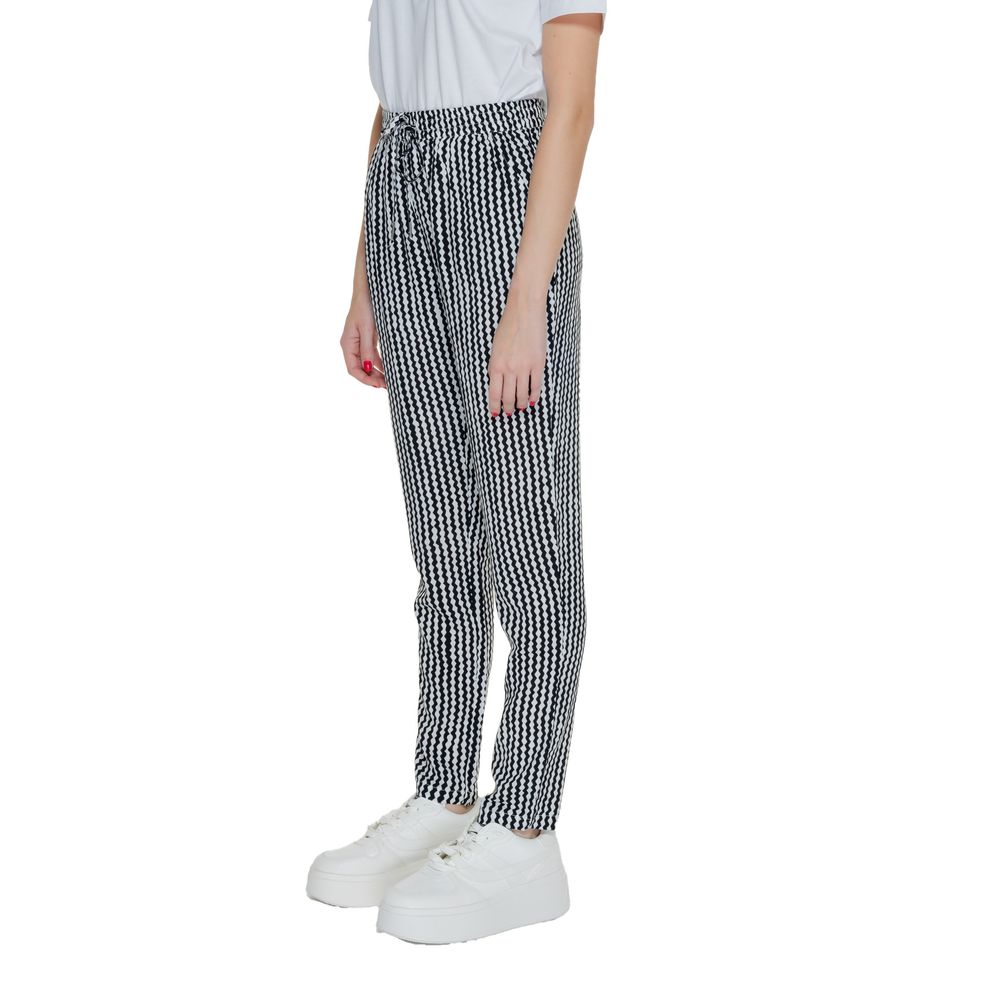 Only Black Viscose Pant by Only