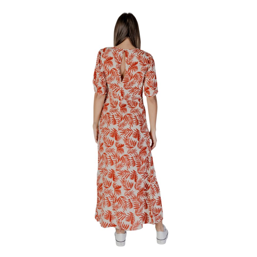 Robe en viscose rouge B.Young