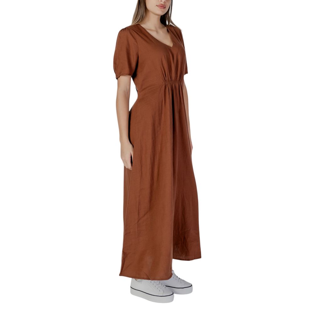 B.Young Brown Linen Long by B.Young