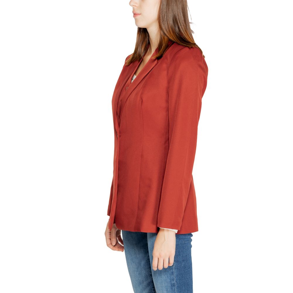 Costumes et blazer en polyester rouge Vero Moda