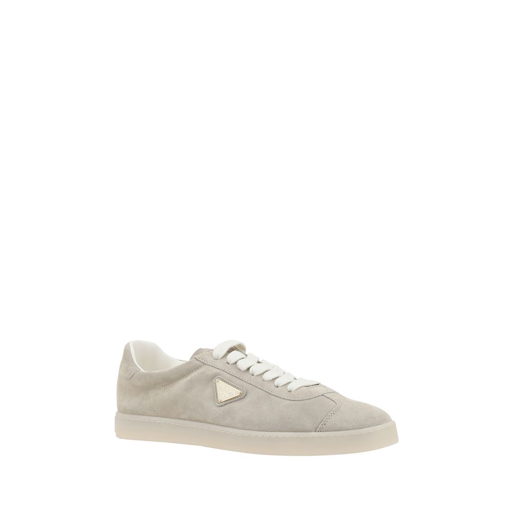 Baskets en daim Prada
