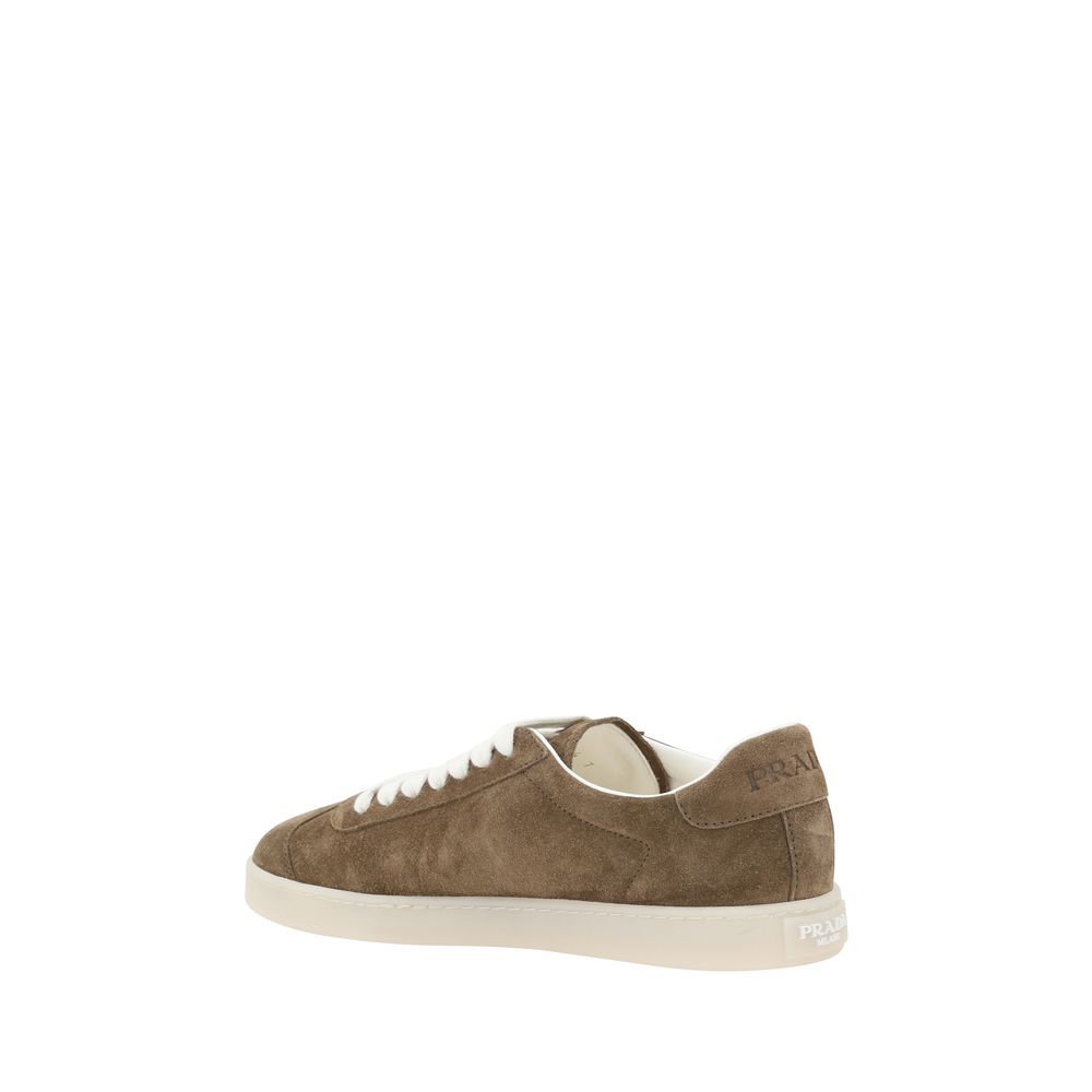 Baskets en daim Prada