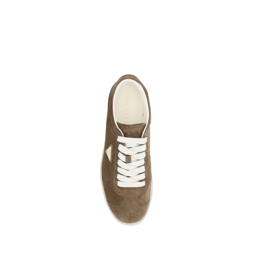 Baskets en daim Prada