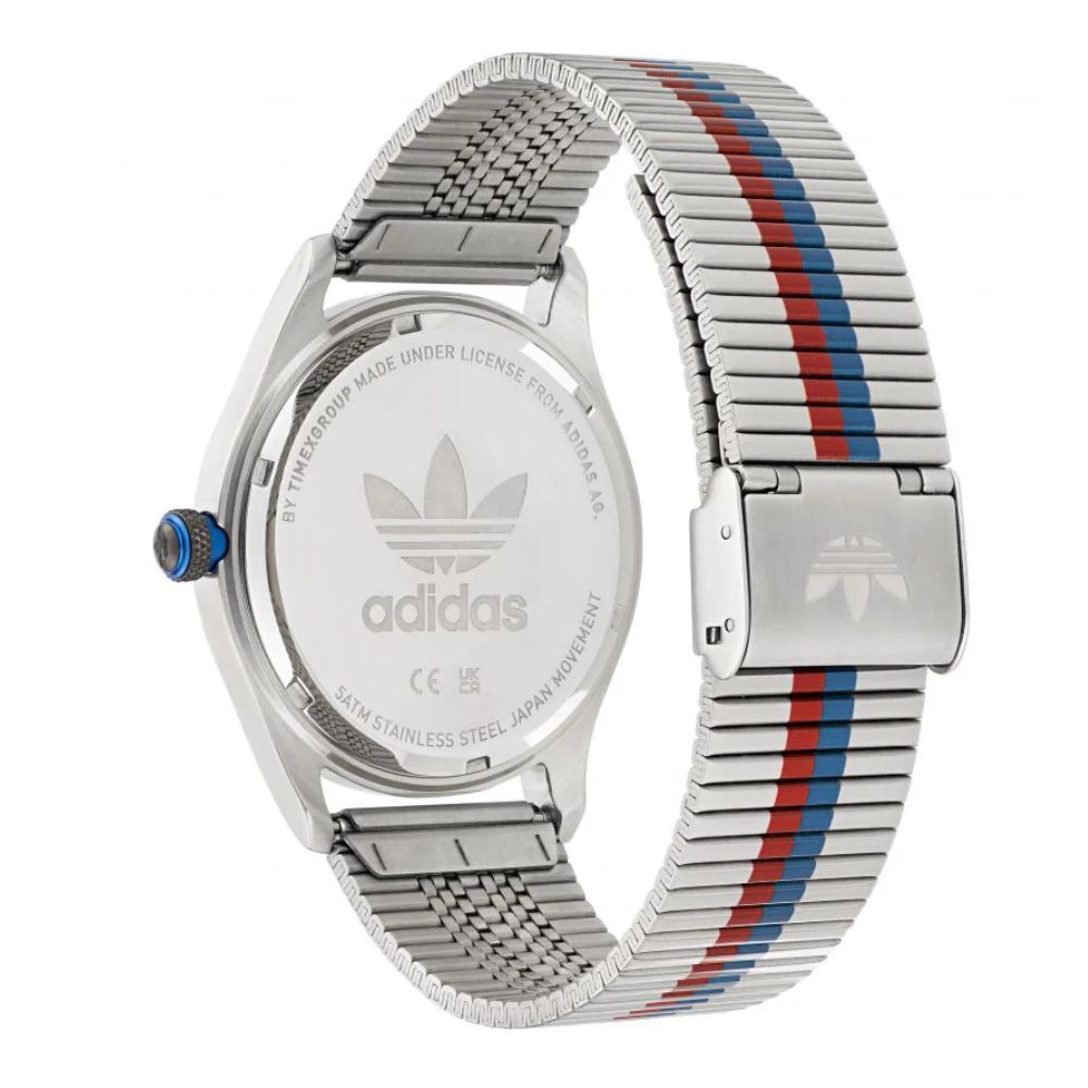 Montre Adidas grise en acier inoxydable