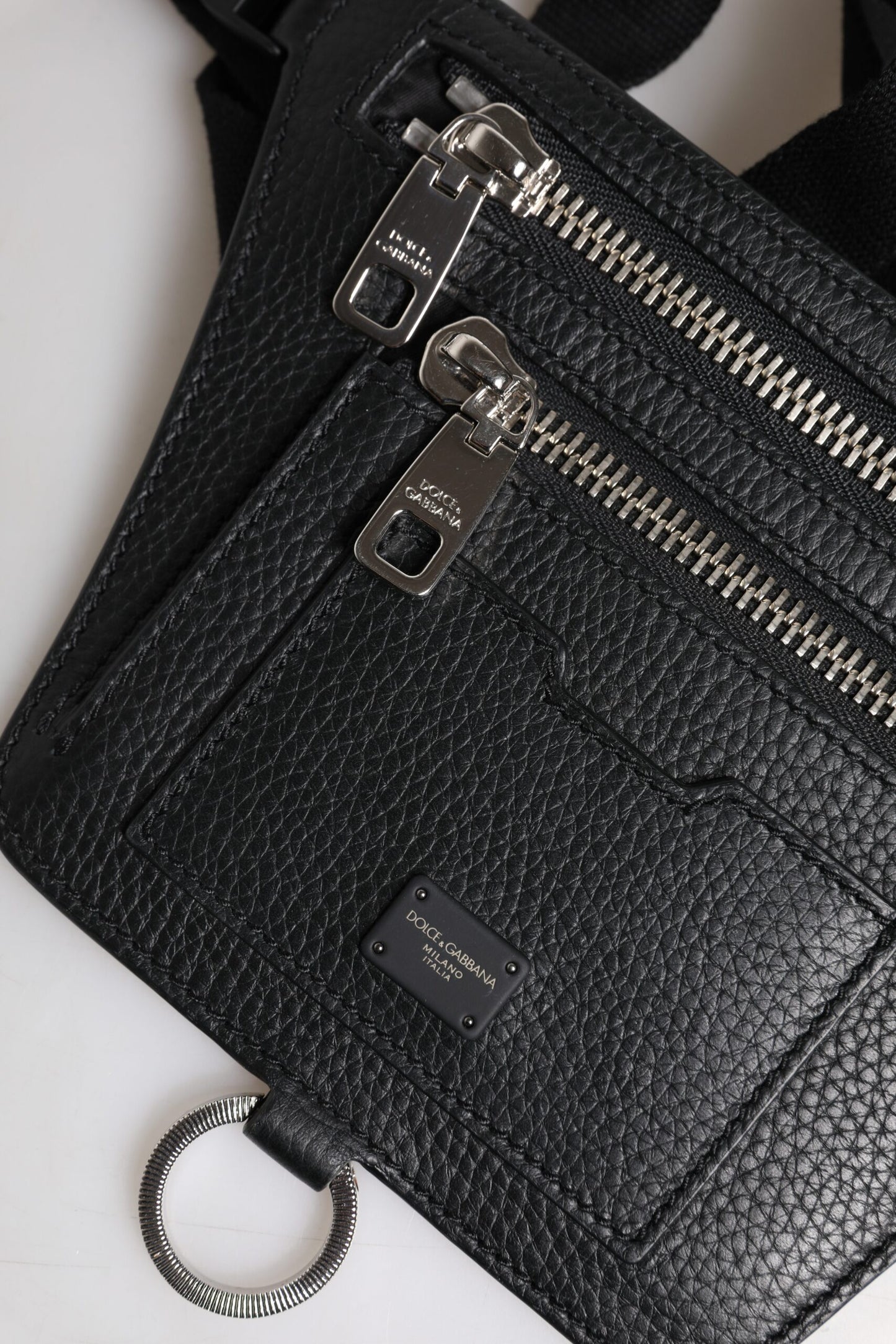 Sac banane Dolce & Gabbana en cuir de veau noir avec plaque logo pour homme