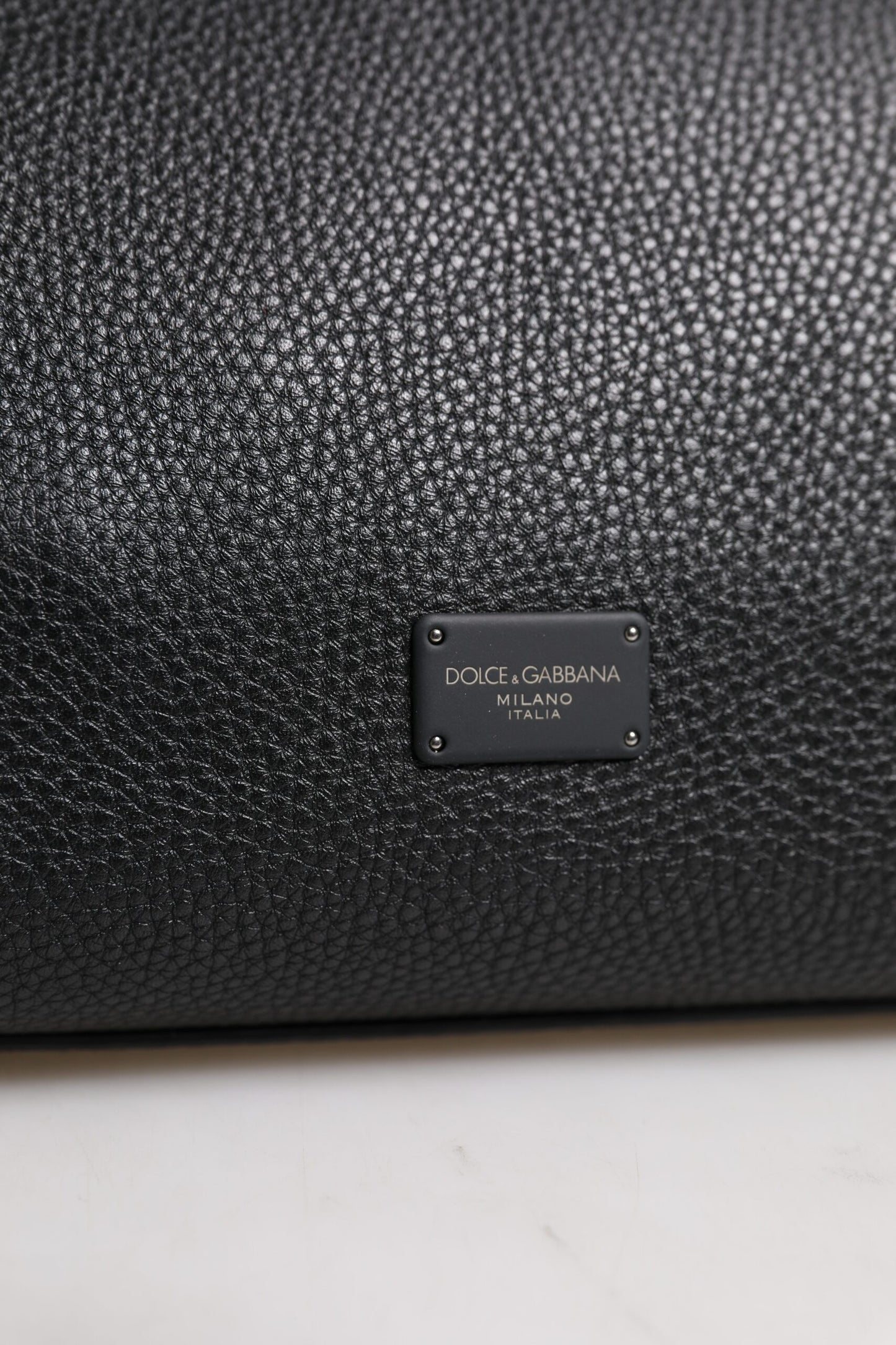 Sac bandoulière en cuir noir Dolce & Gabbana avec plaque logo