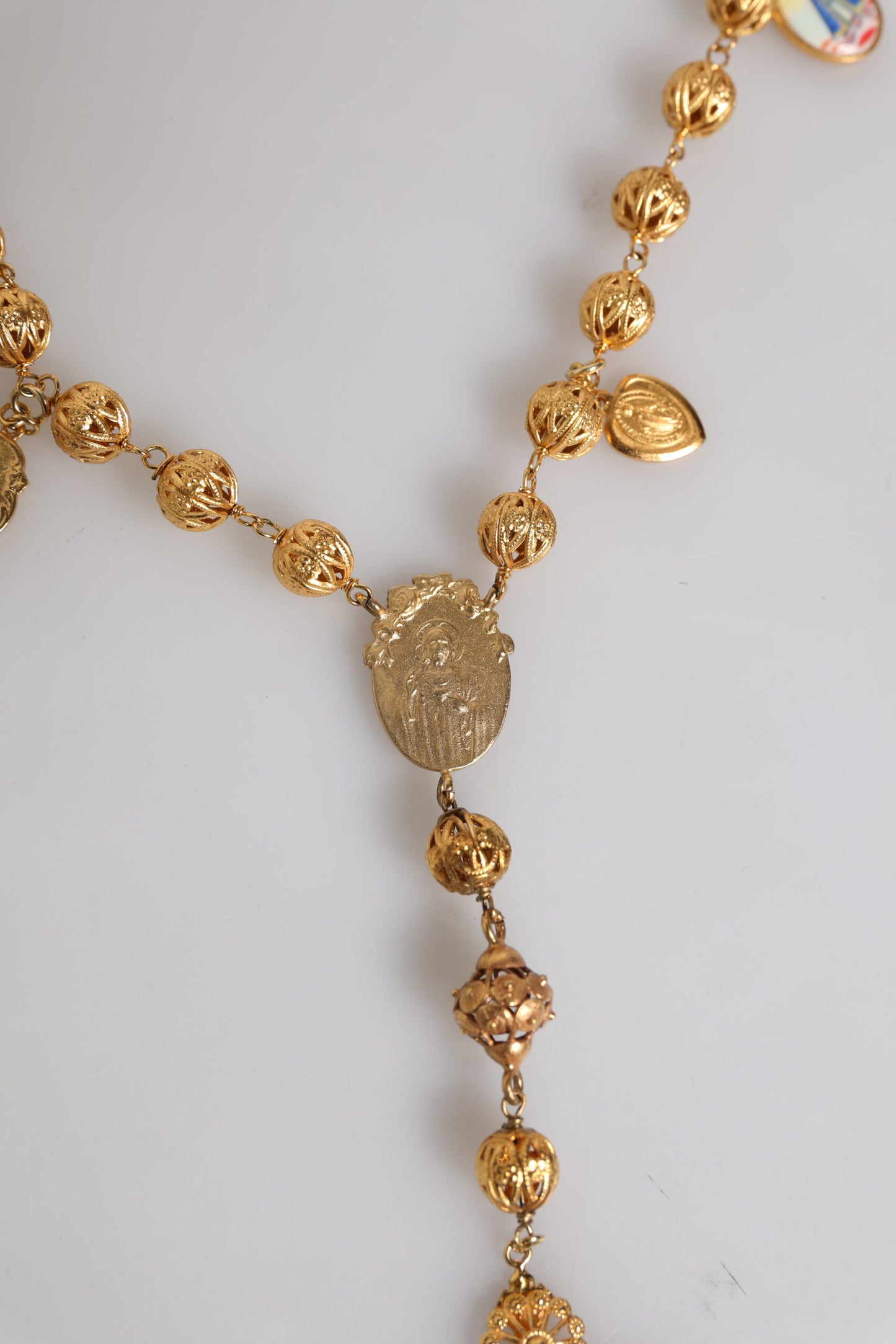 Collier Dolce & Gabbana en laiton doré avec chaîne et perles Sicily