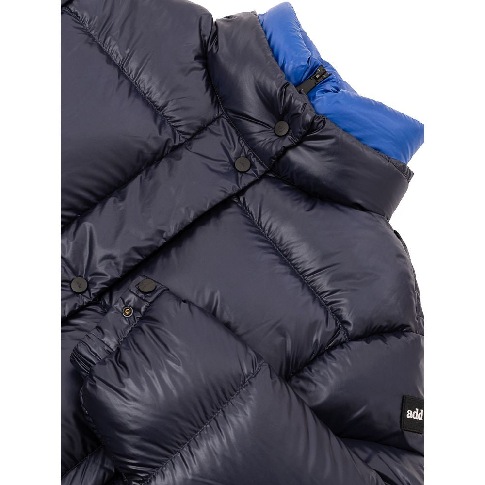 Ajoutez des vestes et un manteau en polyamide bleu
