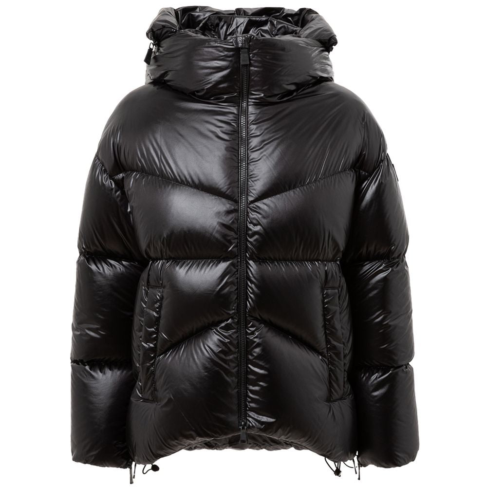 Ajoutez des vestes et des manteaux en polyamide noir