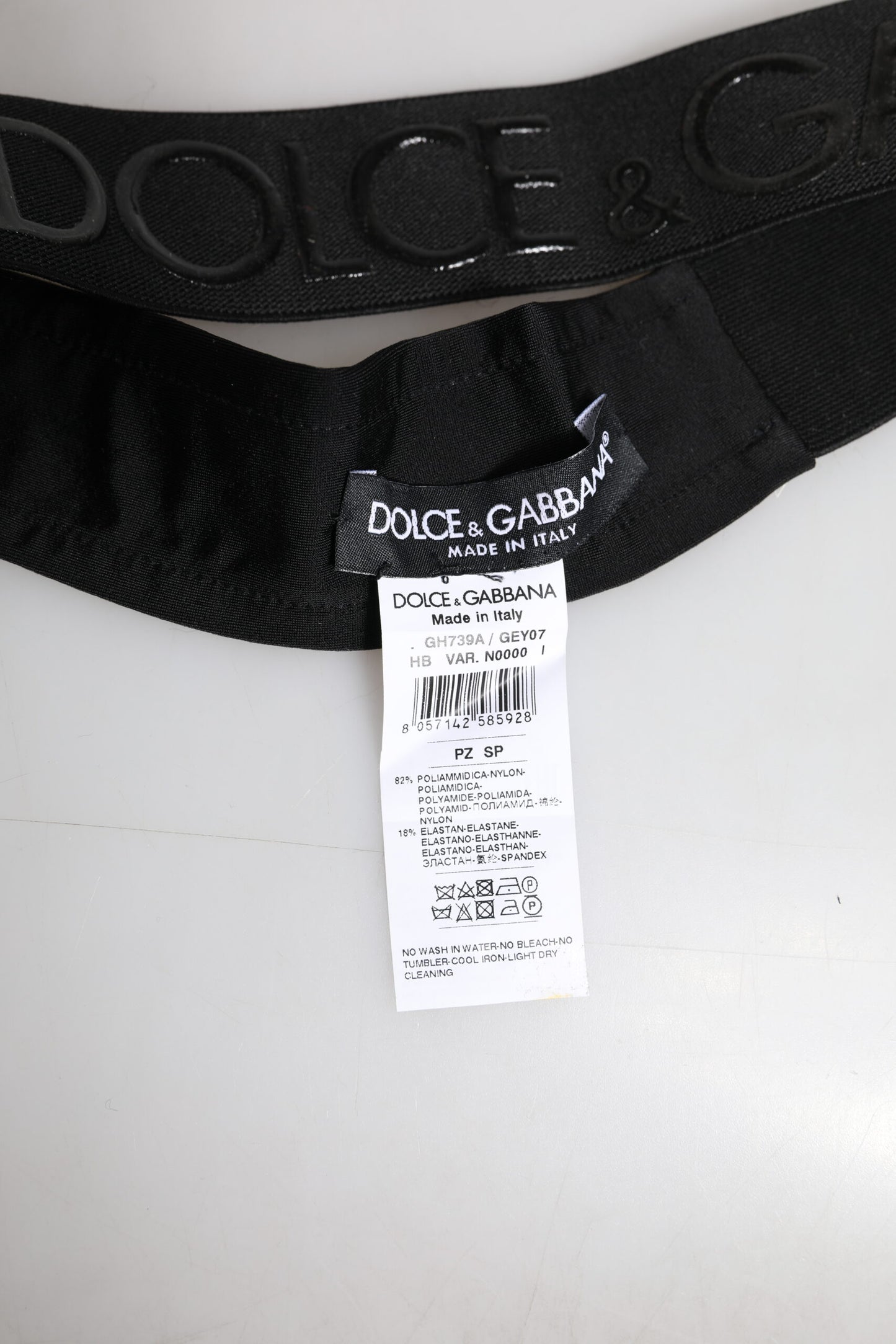 Bonnet en tricot de nylon noir avec logo DG Dolce & Gabbana pour homme