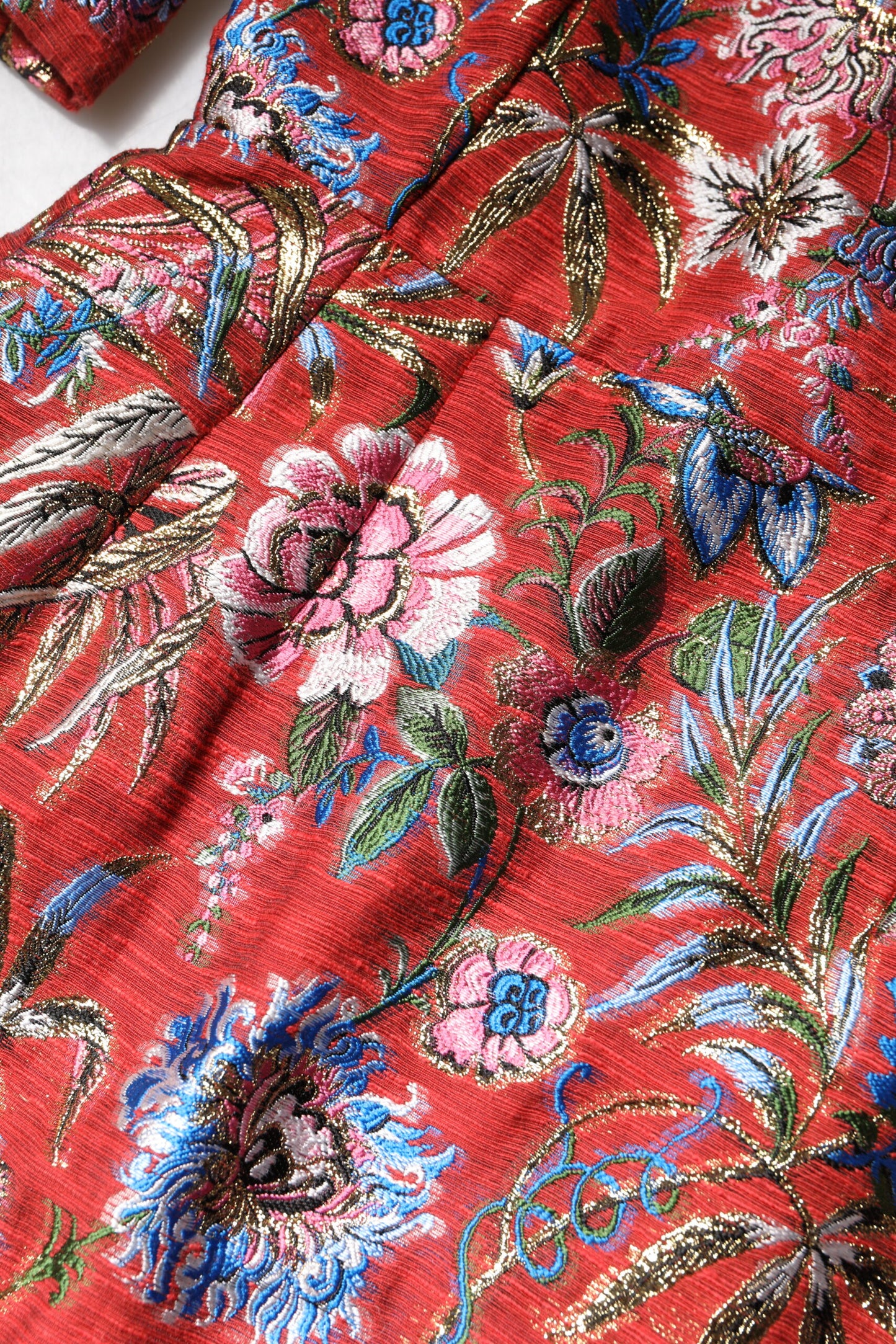 Robe courte trapèze en jacquard fleuri rouge Dolce & Gabbana
