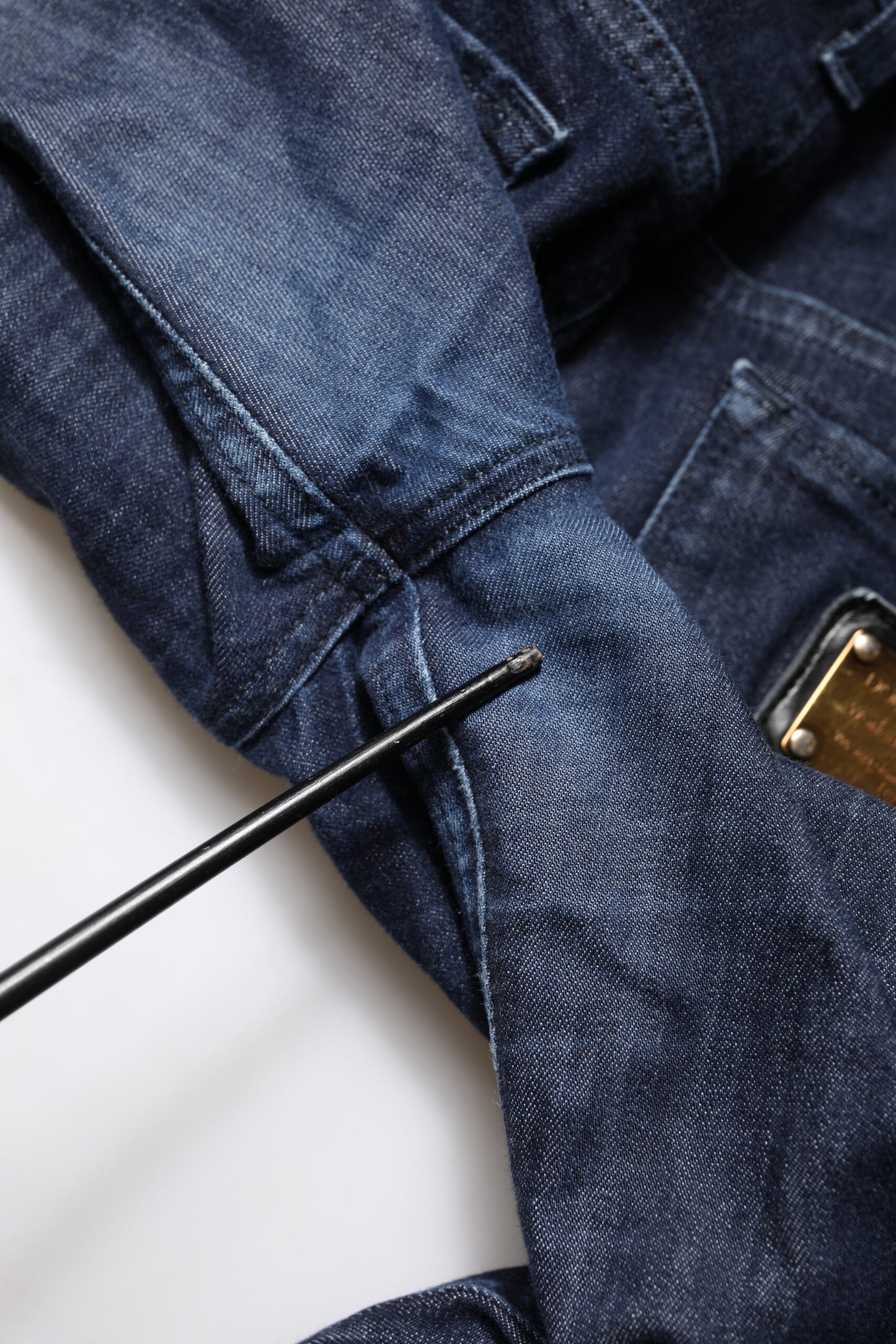 Dolce & Gabbana Dark Blue Cotton Skinny Cropped Denim Jeans by Dolce & Gabbana