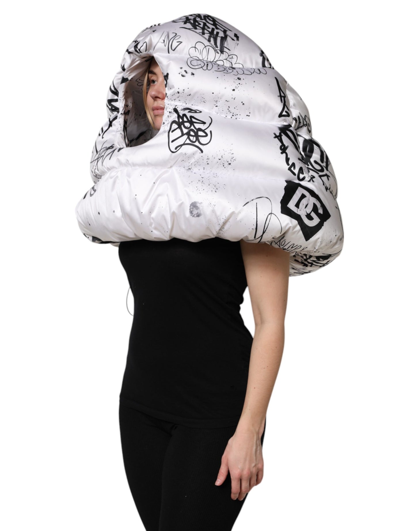 Dolce & Gabbana Bonnet matelassé à capuche imprimé en polyester blanc