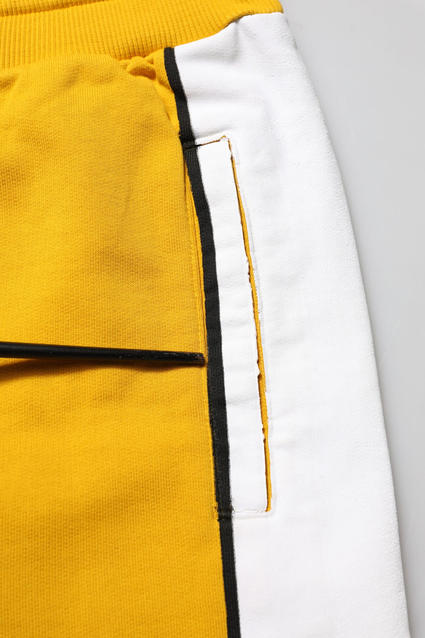 Pantalon de jogging en coton jaune Dolce & Gabbana avec logo
