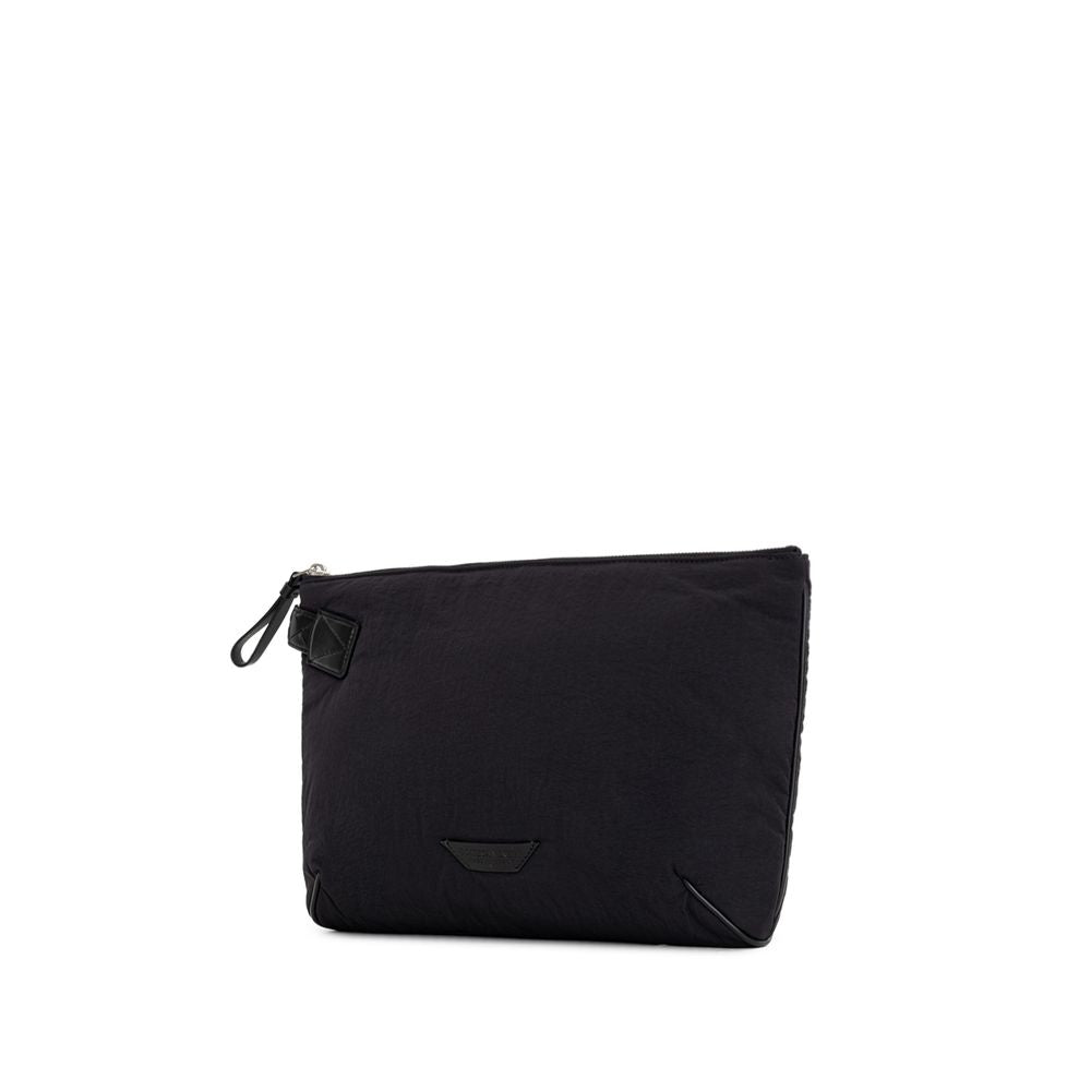 Pochette en nylon noir Bottega Veneta