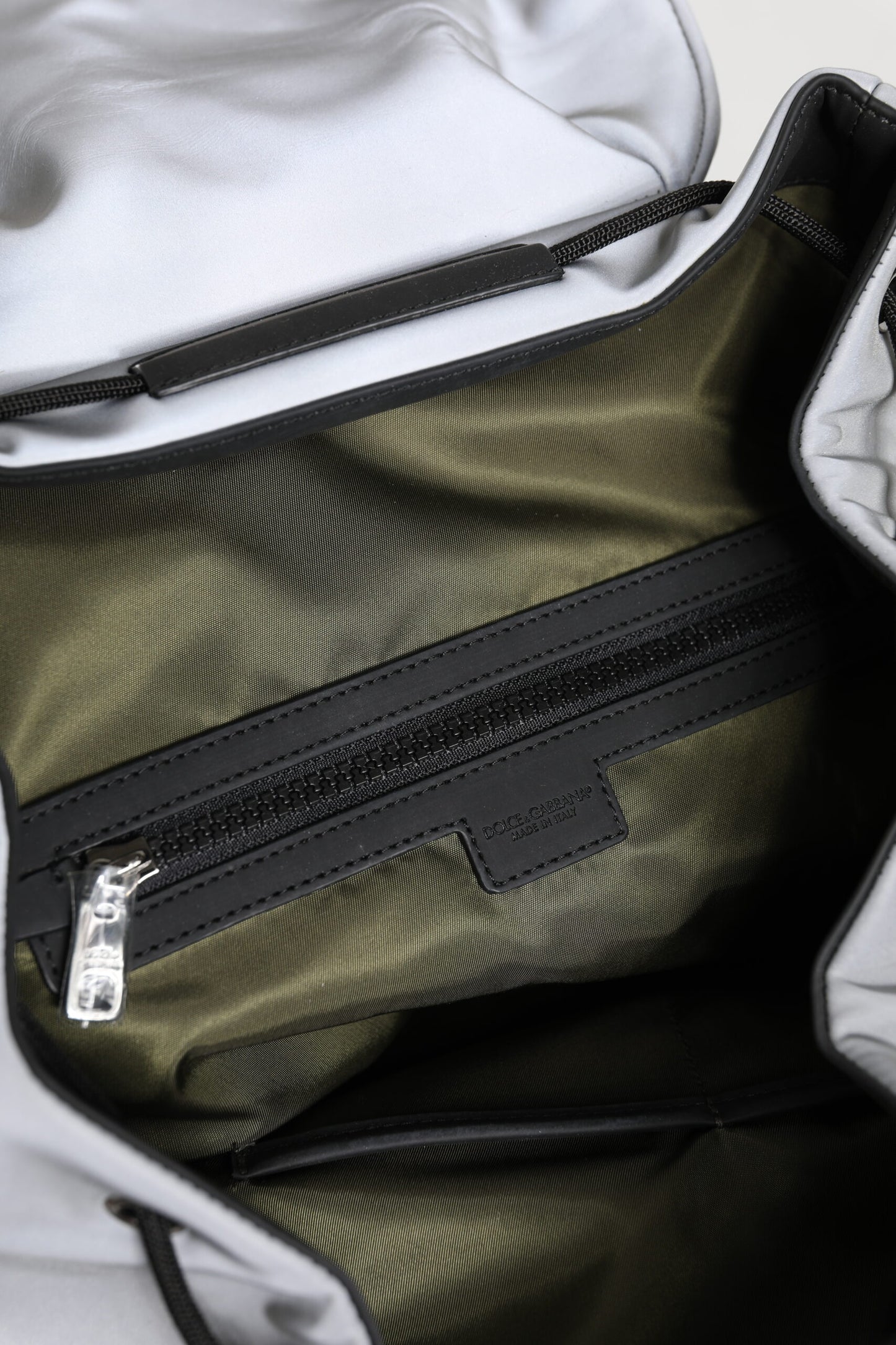 Portefeuille continental Dolce & Gabbana en cuir d'autruche vert exquis
