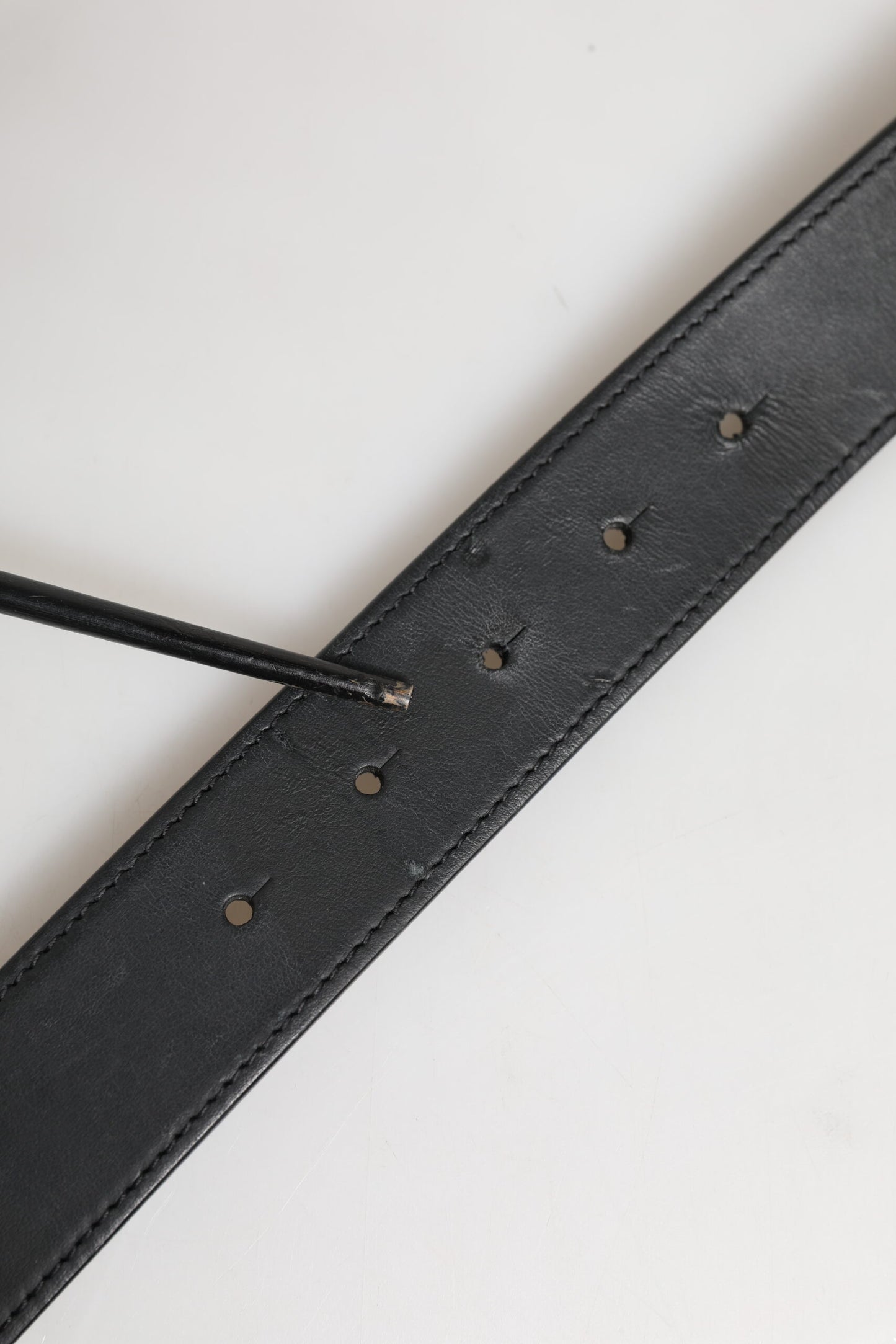Ceinture classique en cuir noir Dolce & Gabbana avec boucle en métal et logo