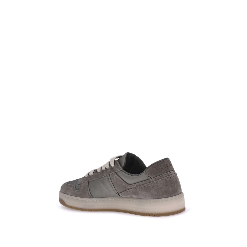 Baskets en cuir suédé Prada