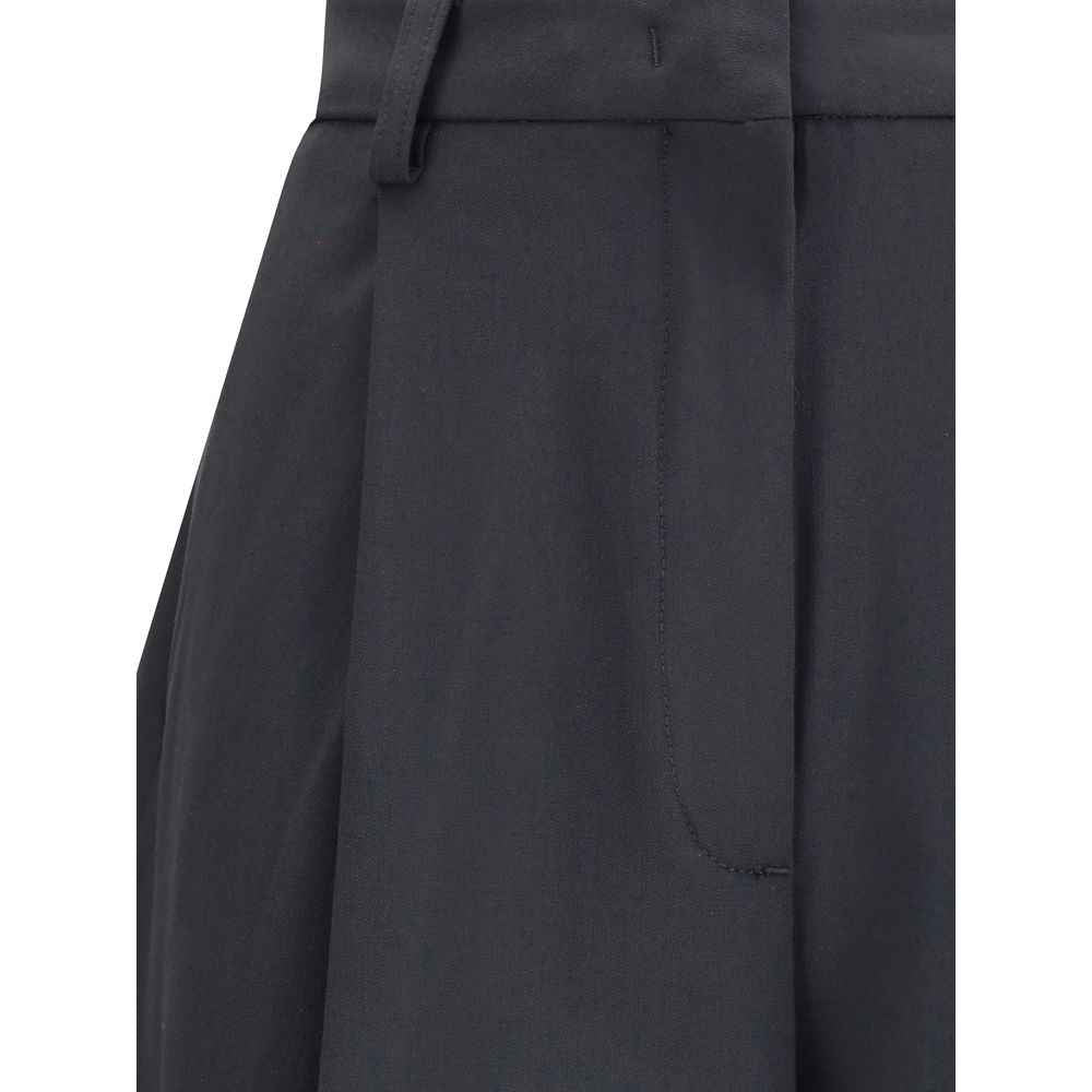 The Latest Pleated Pants